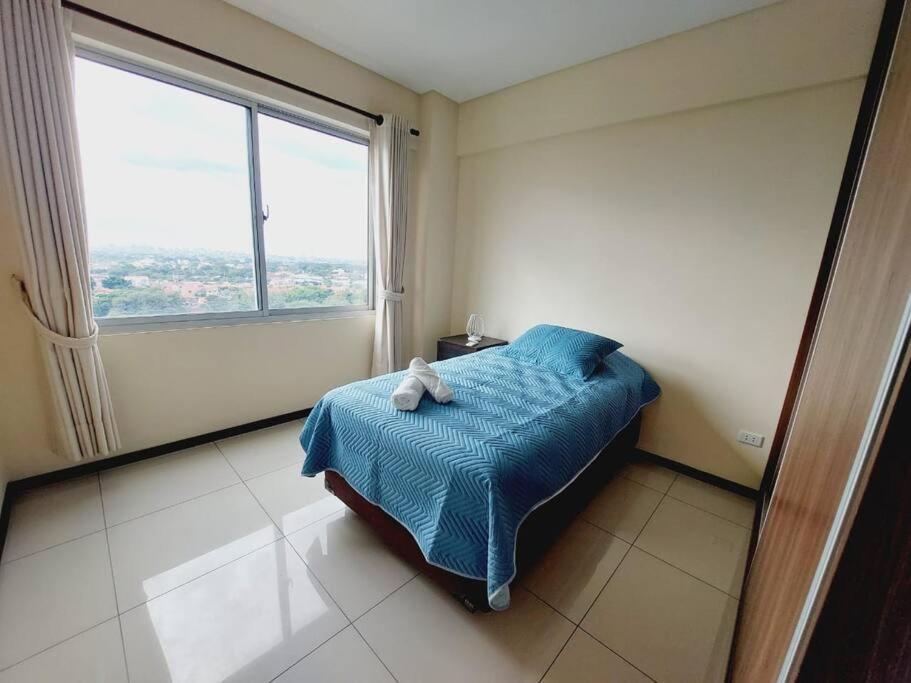 Amplio y comodo departamento