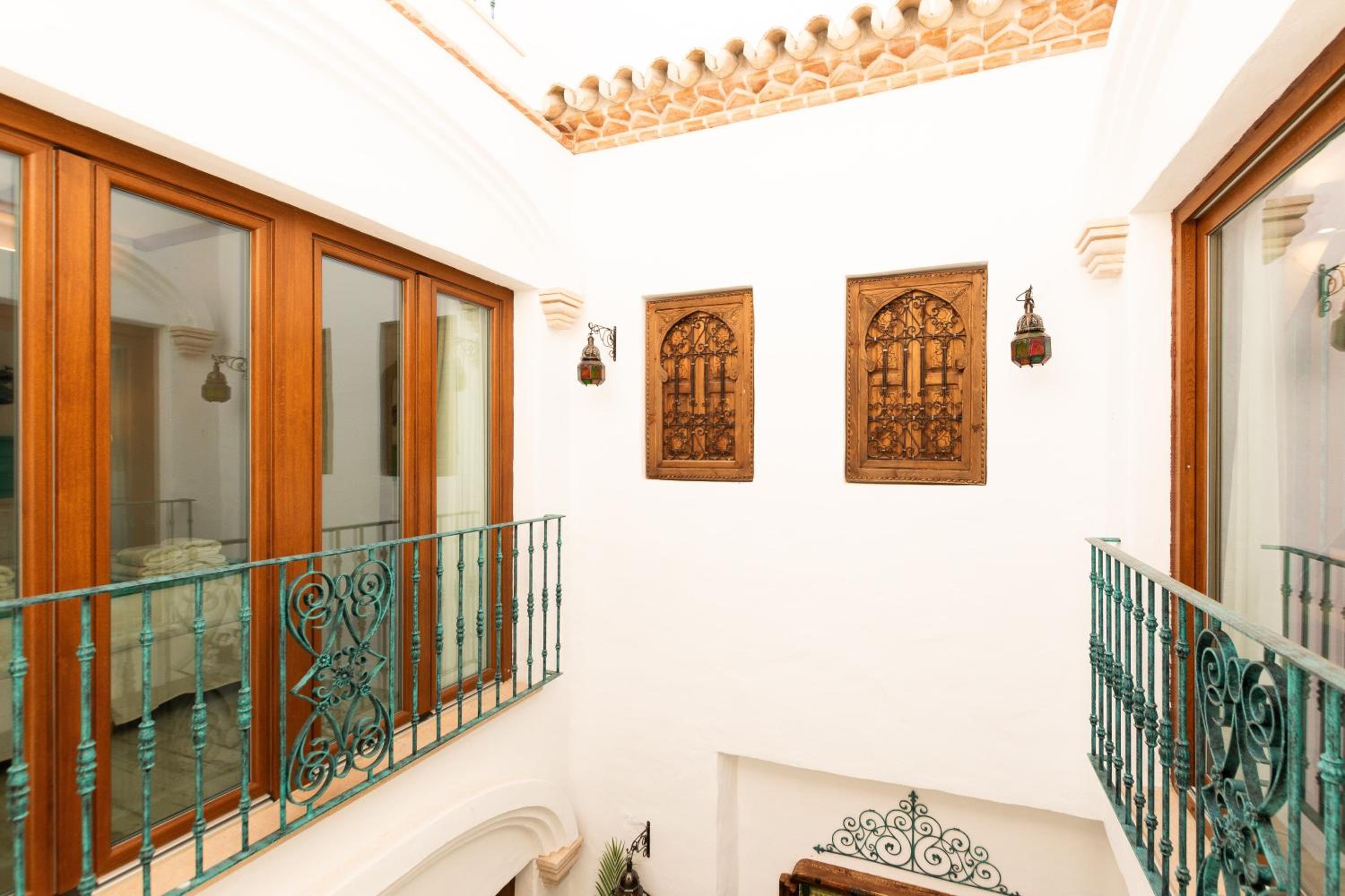 Casa Esmeralda - Luxury Boutique Apartments Old Town