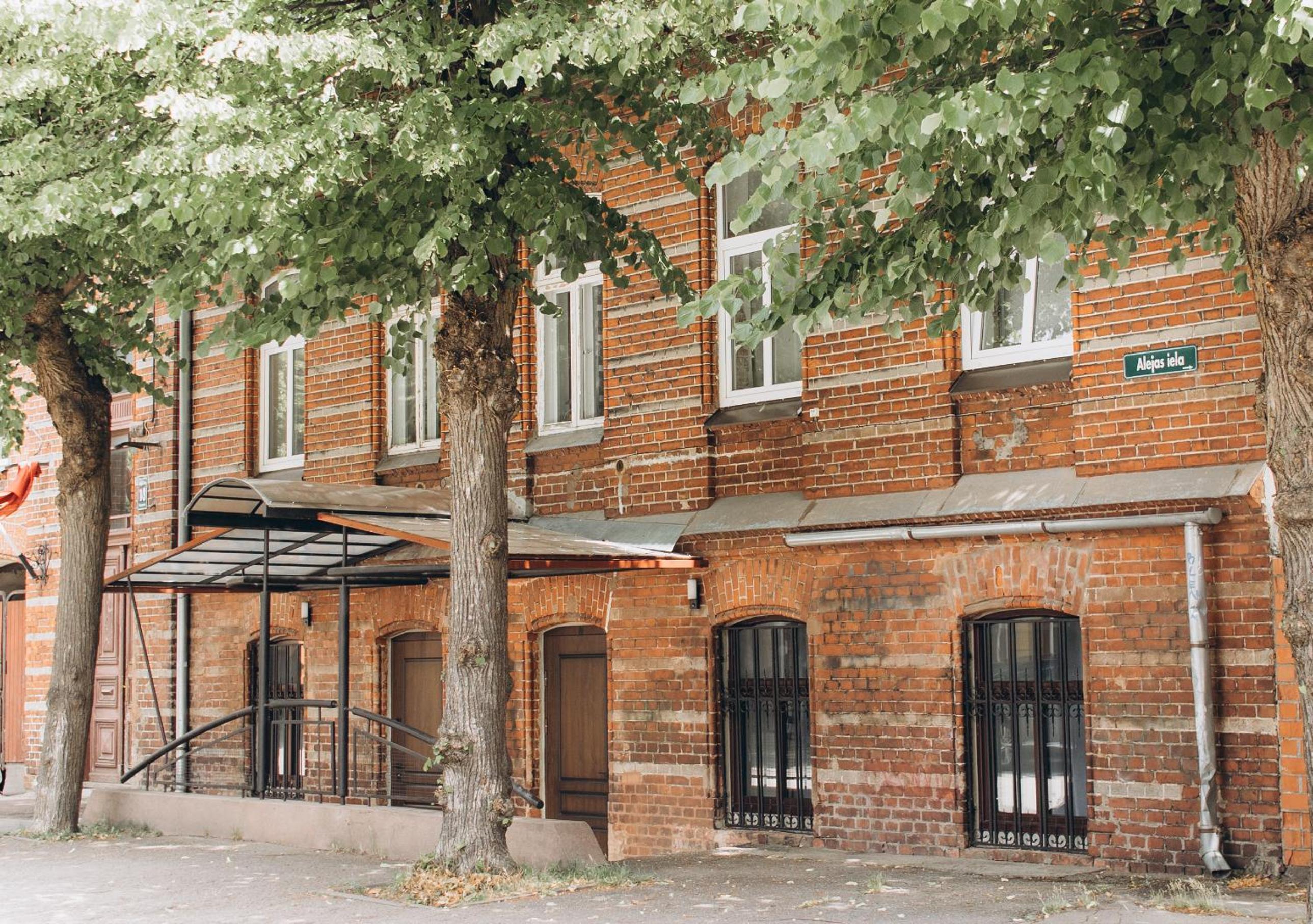 Hotel Central APARTAMENT - Image 1