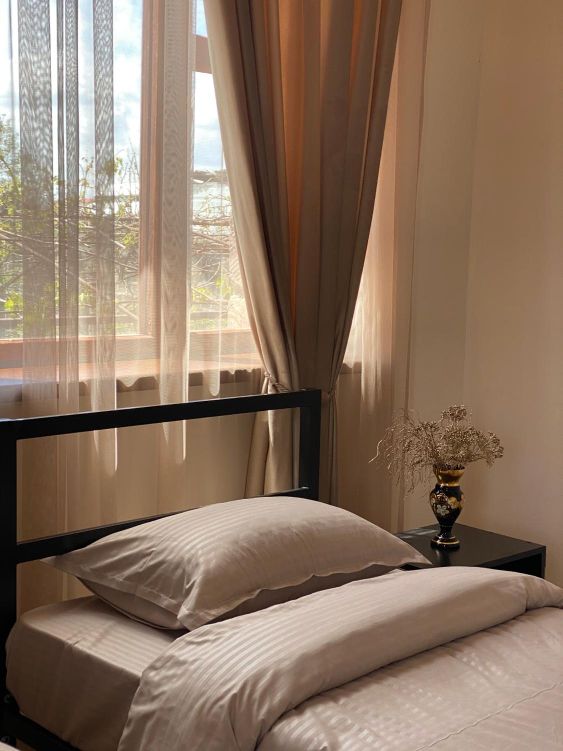 Yan Guest House