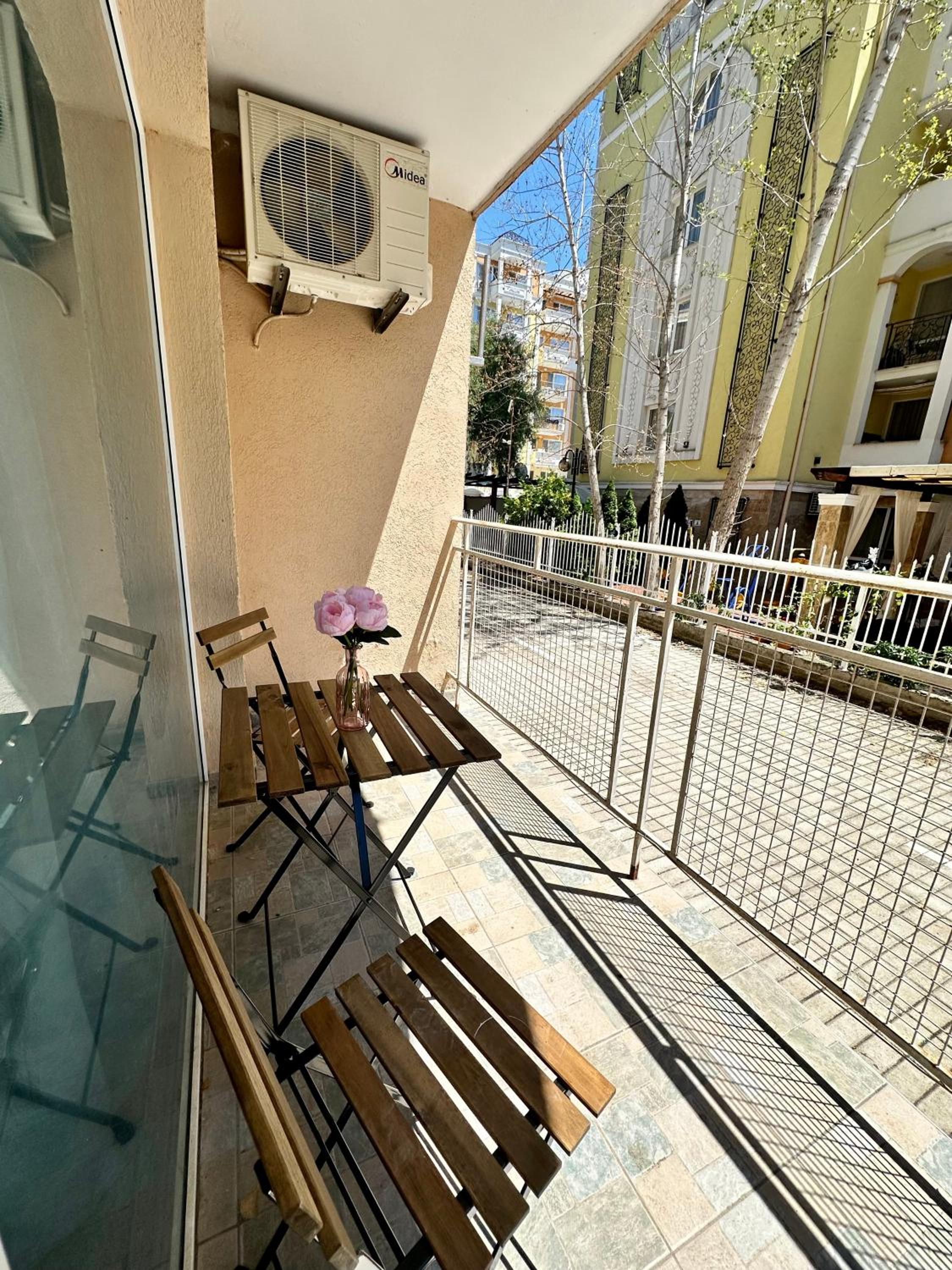 Sunny Beach Apartments