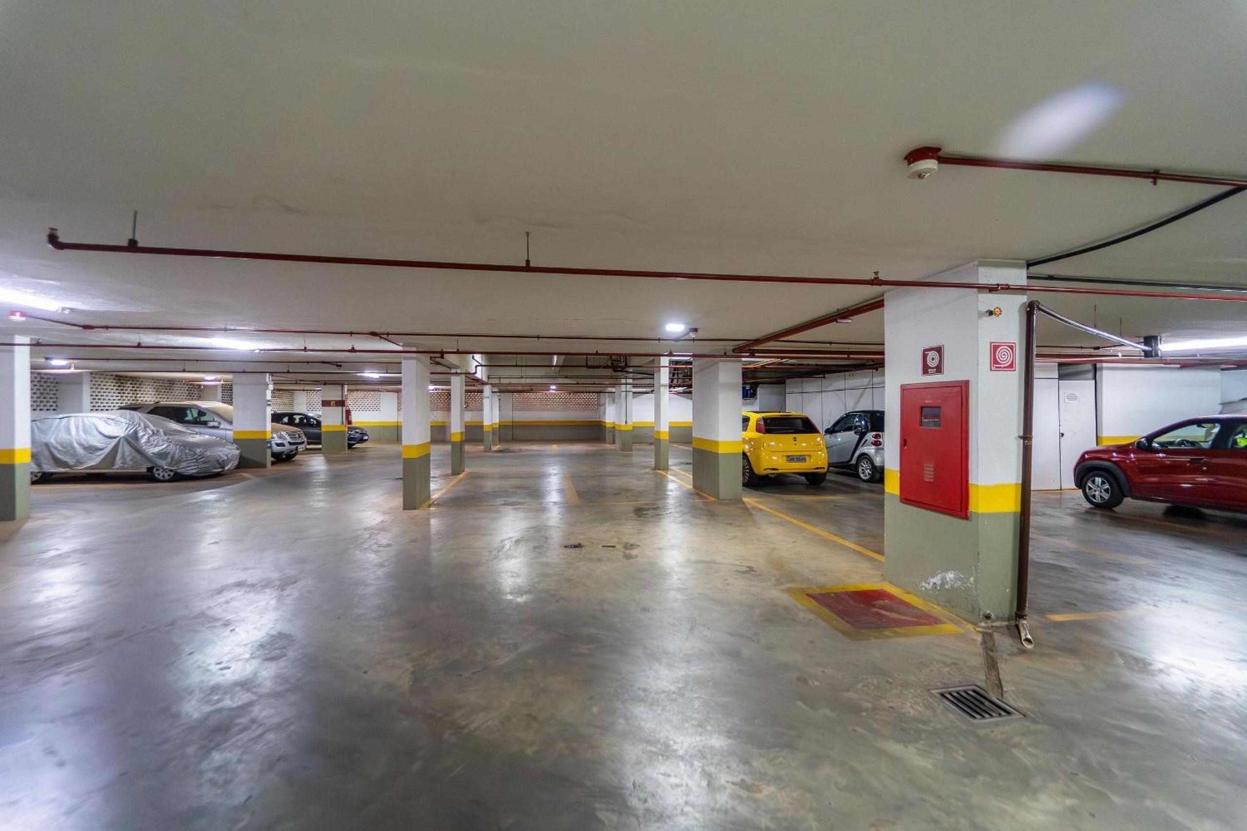 Flat em Hotel, Piscina, Academia, 300Mts Metro, Jr Catito