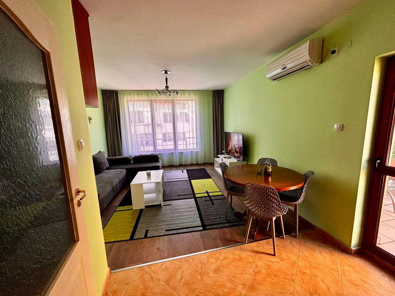 The Green Suite & Terrace