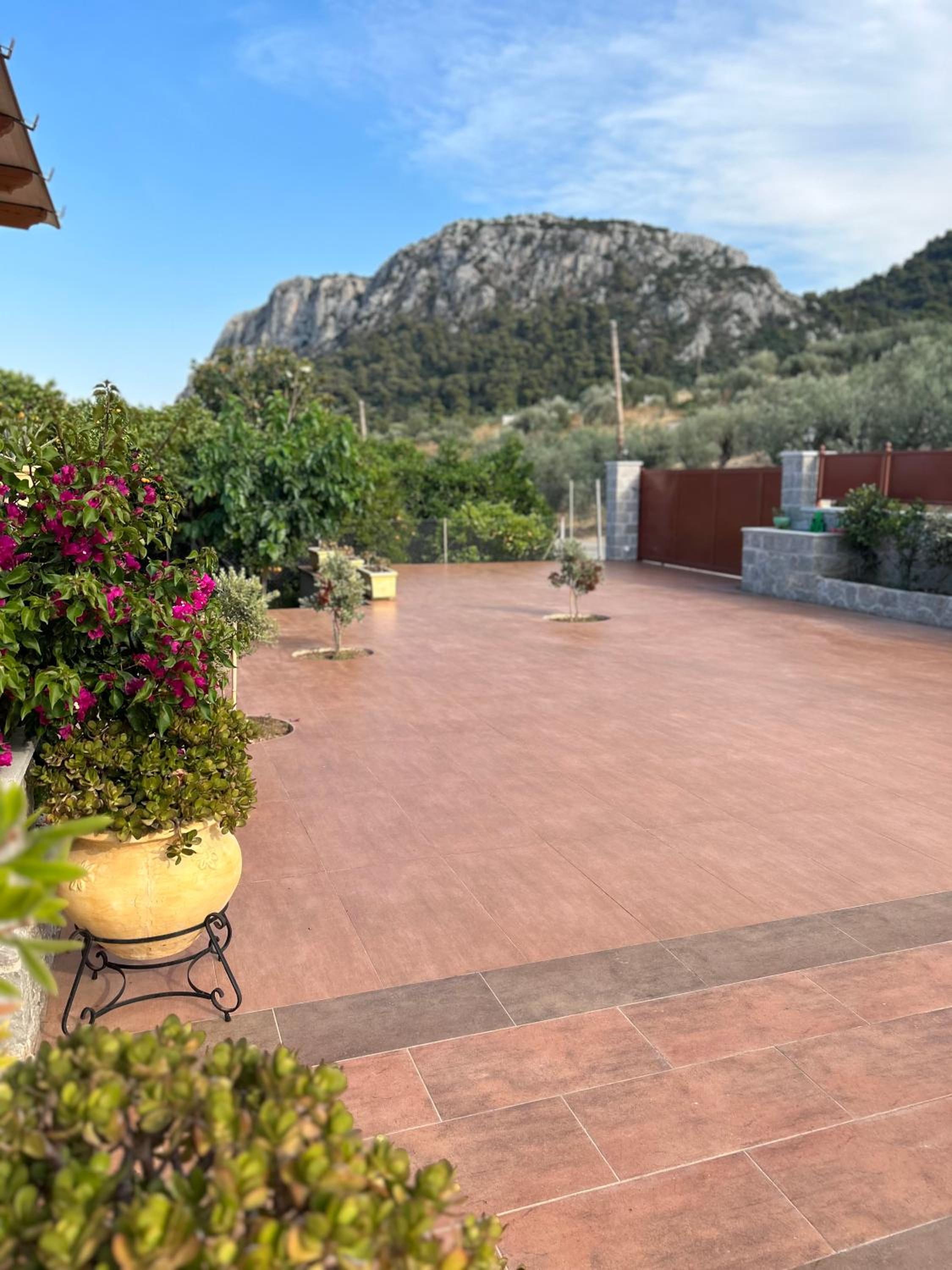 Stella's House view 5