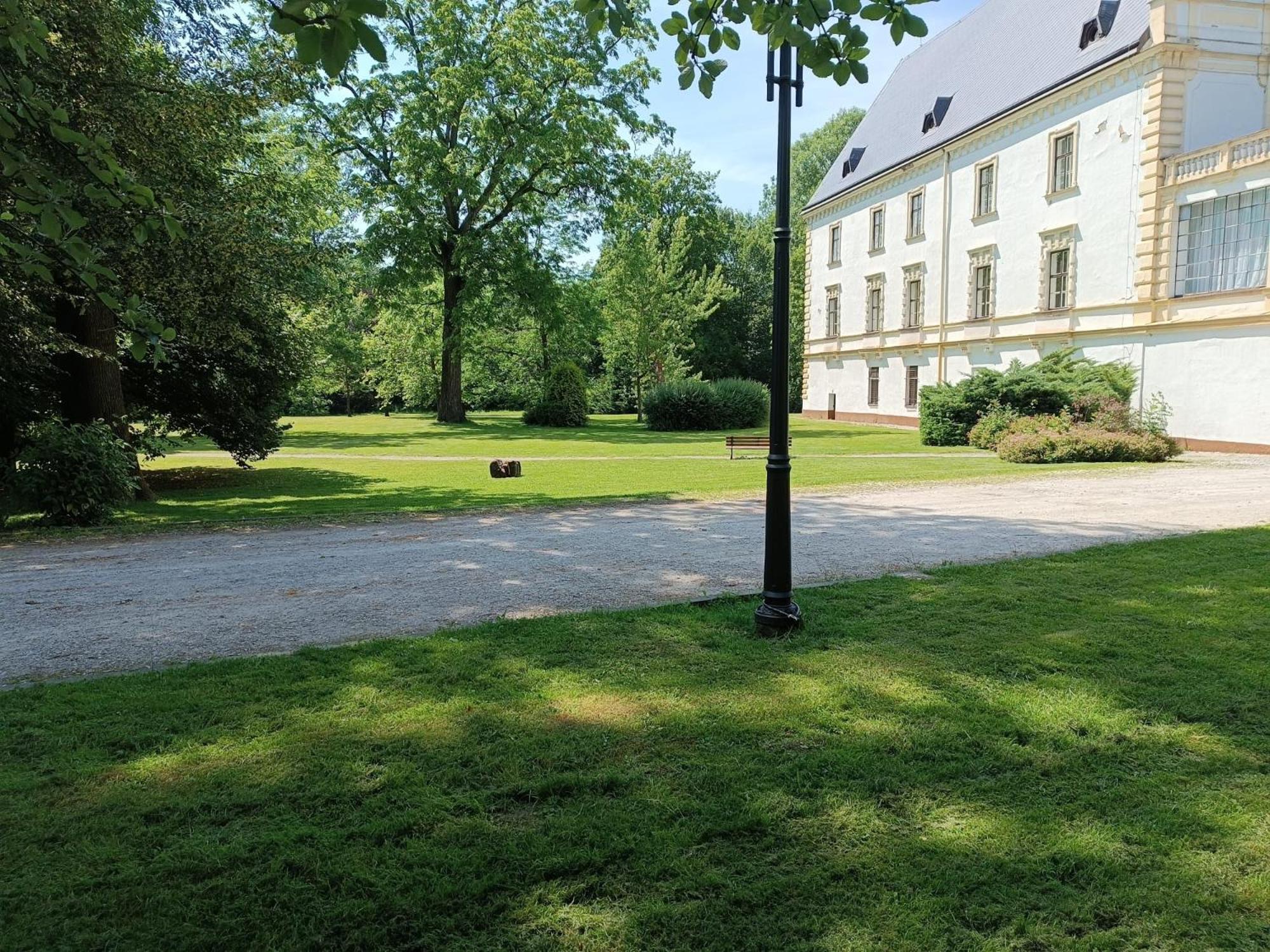 Penzion na zámku Bartošovice