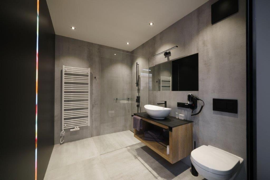 Astei Suites