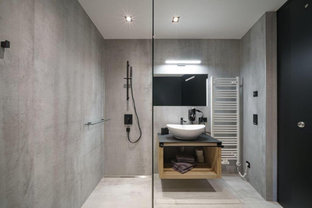 Astei Suites