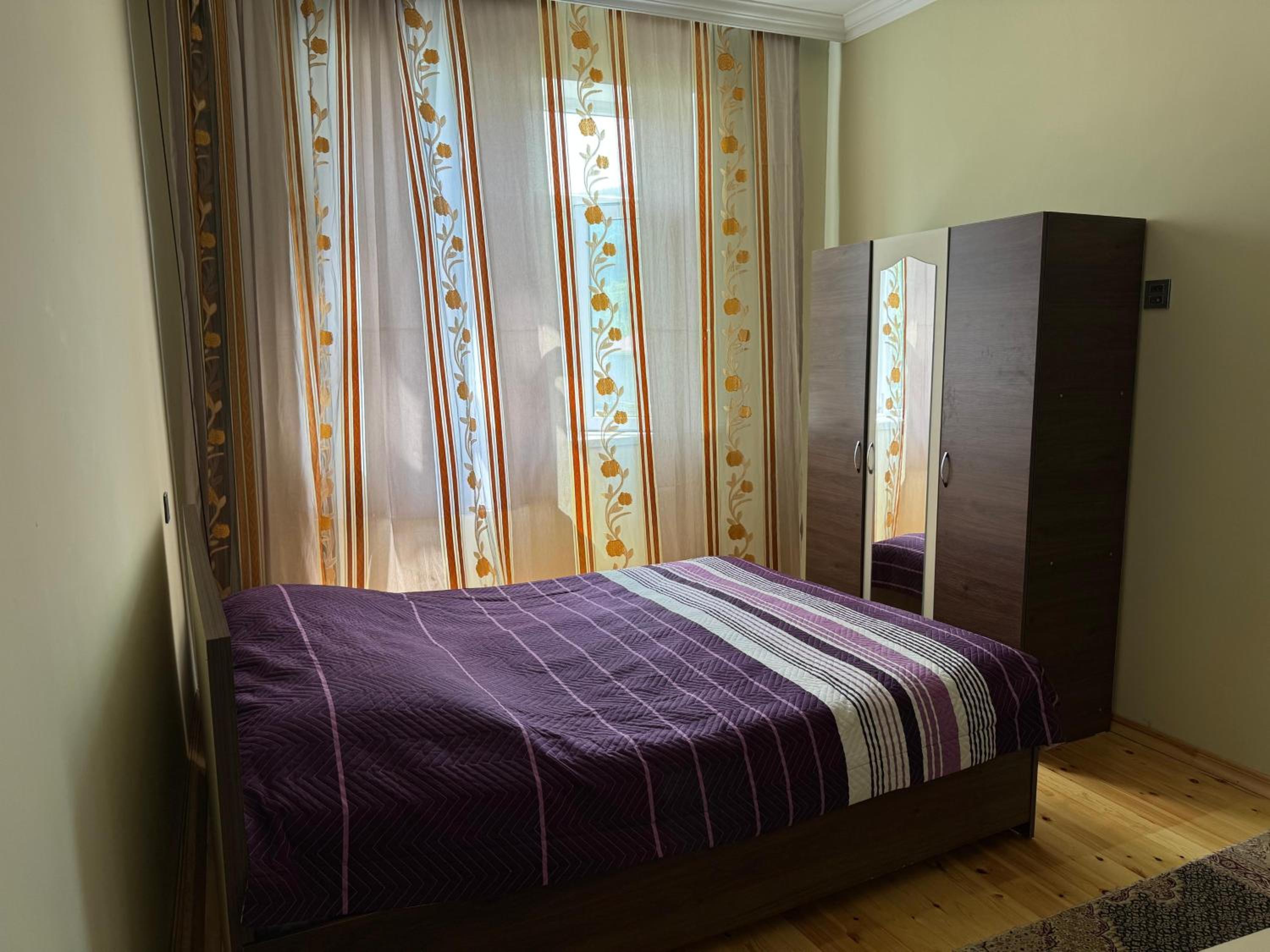 Oğuz rayon,Baş Daşağıl kəndi