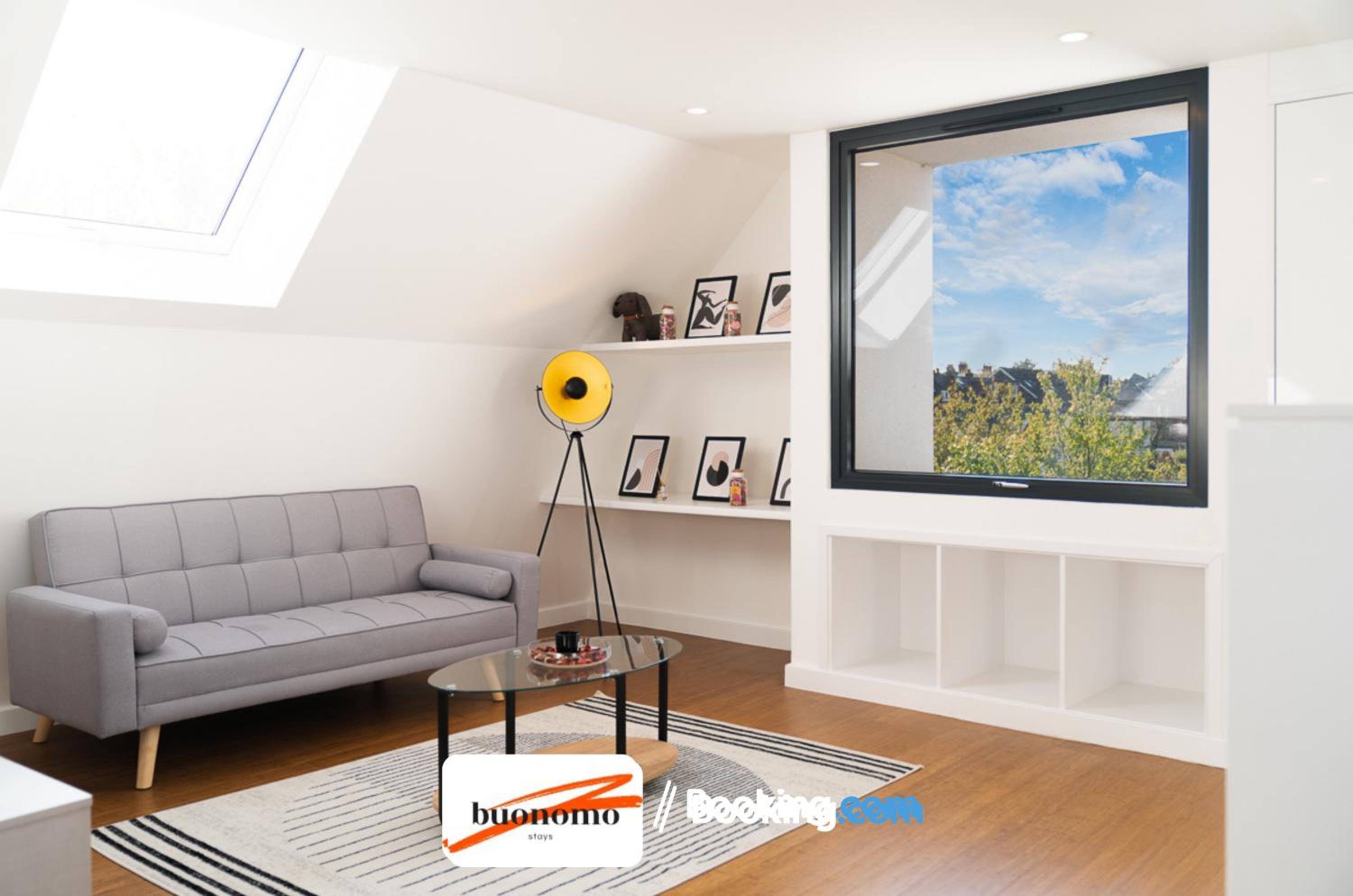 Two Bedroom Apartment At Buonomo Stays Short Lets & Serviced Accommodation photo 2