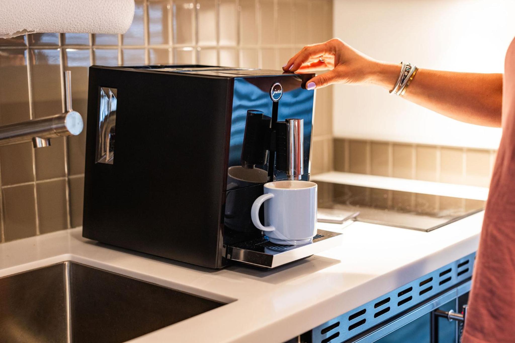 Juneau Vacations - Silverbow Inn  Suites - Property Image 80