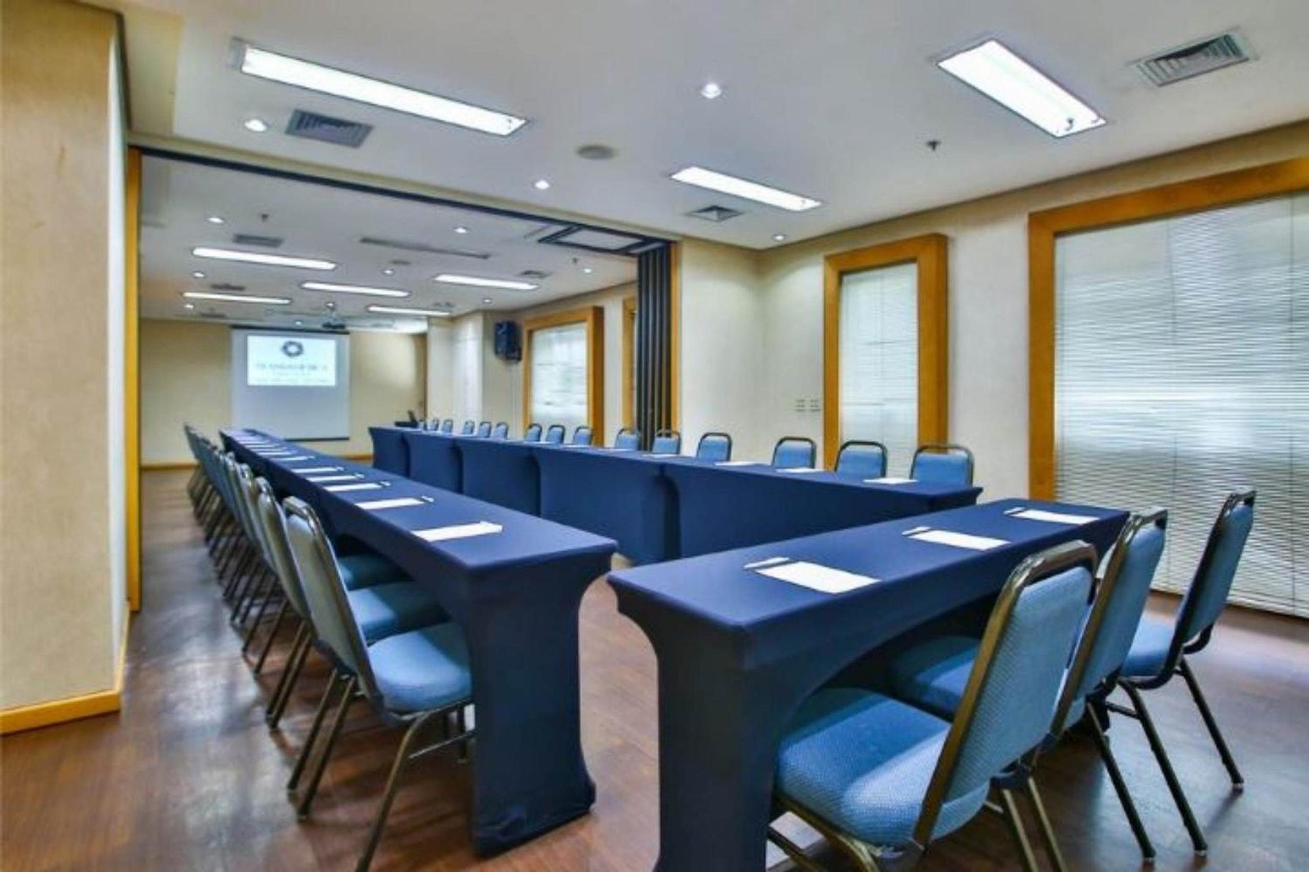 meeting & event spaces