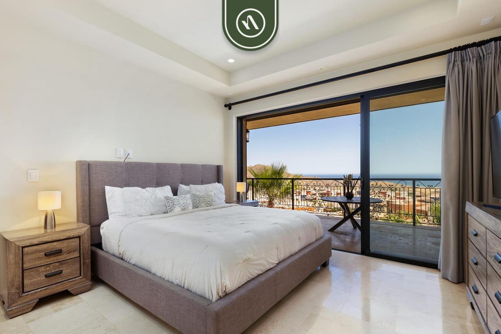 Amazing Unit with Ocean View view 2
