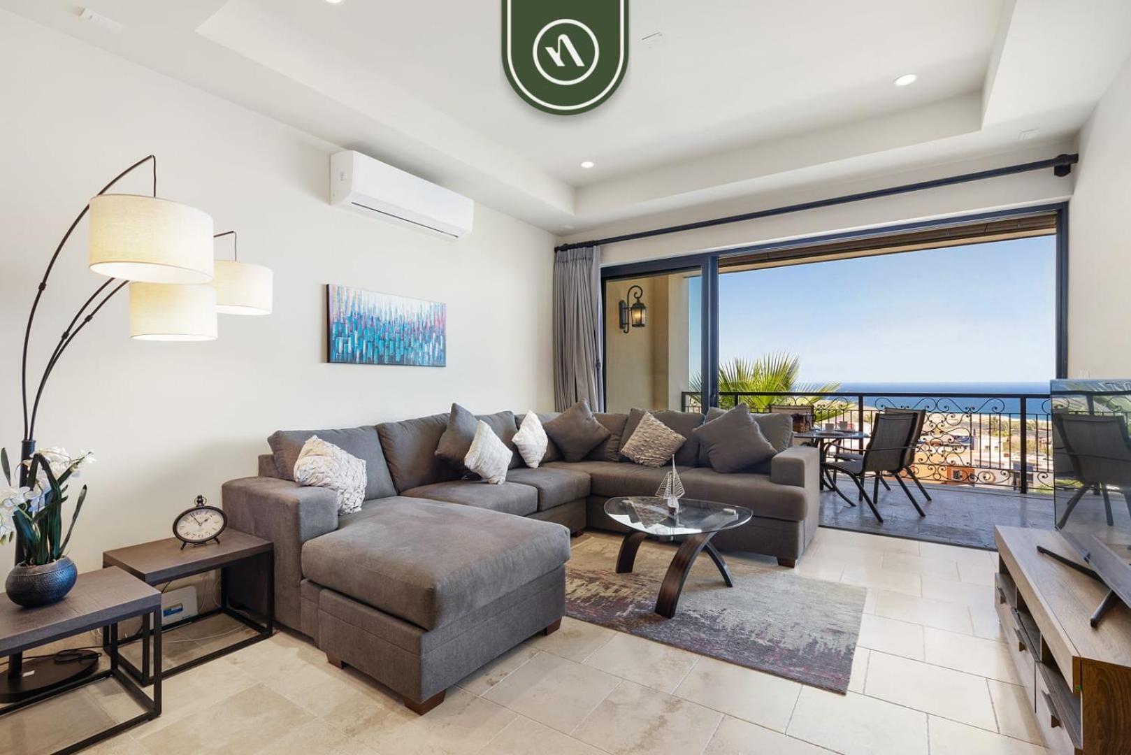 Amazing Unit with Ocean View view 5