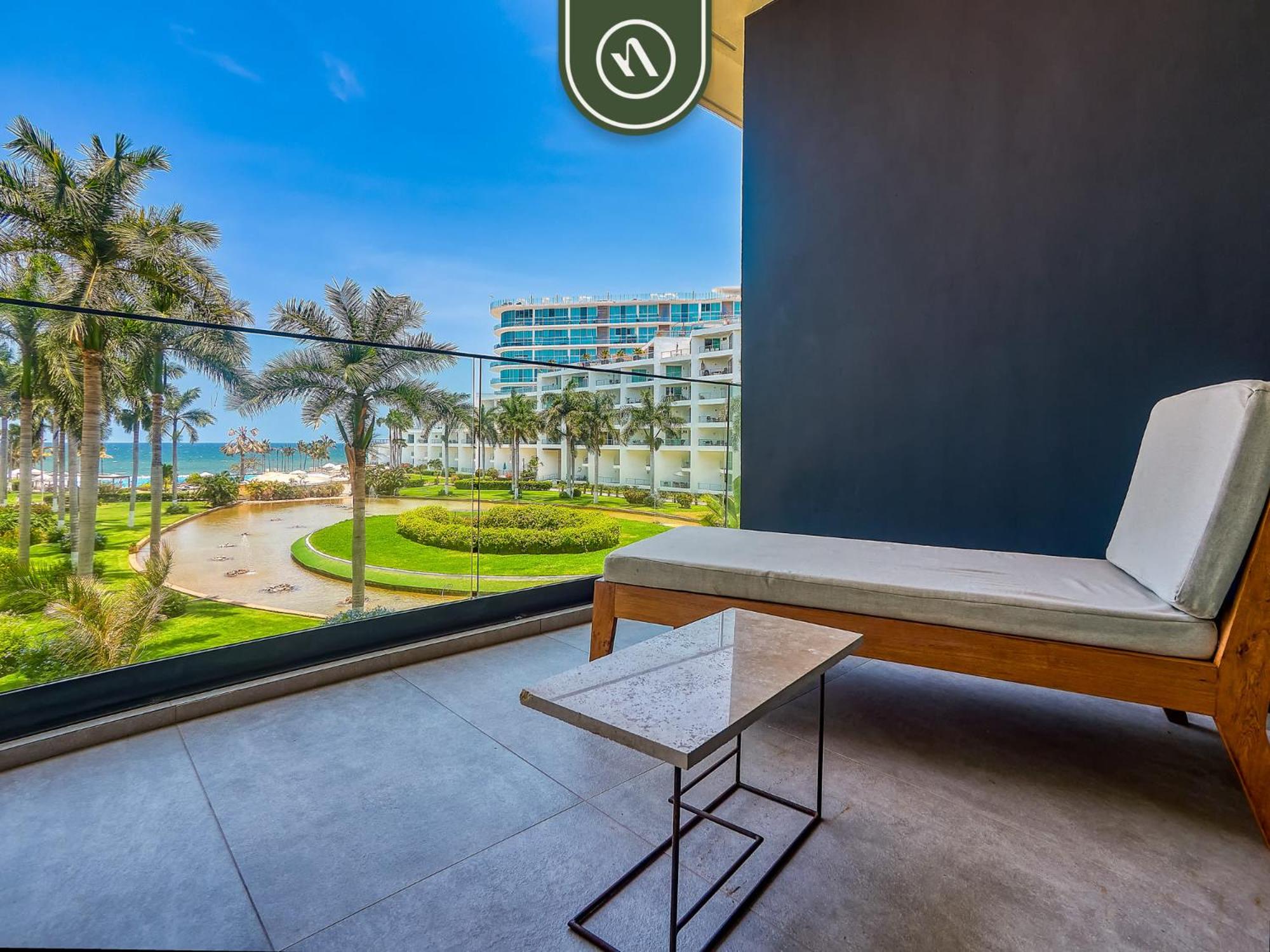 Great Apt with Ocean View - Beach Front view 5