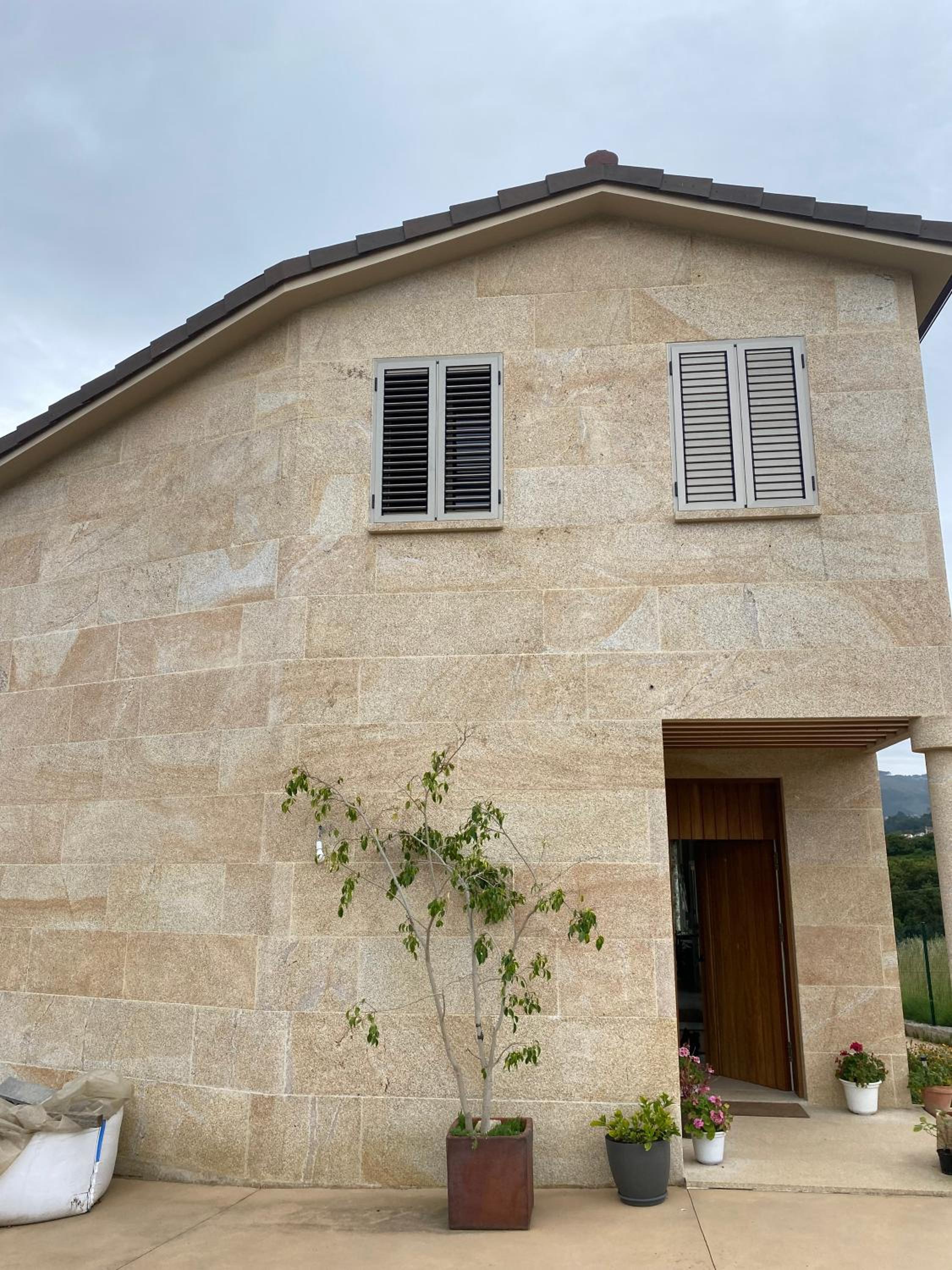 Baiona Pool House