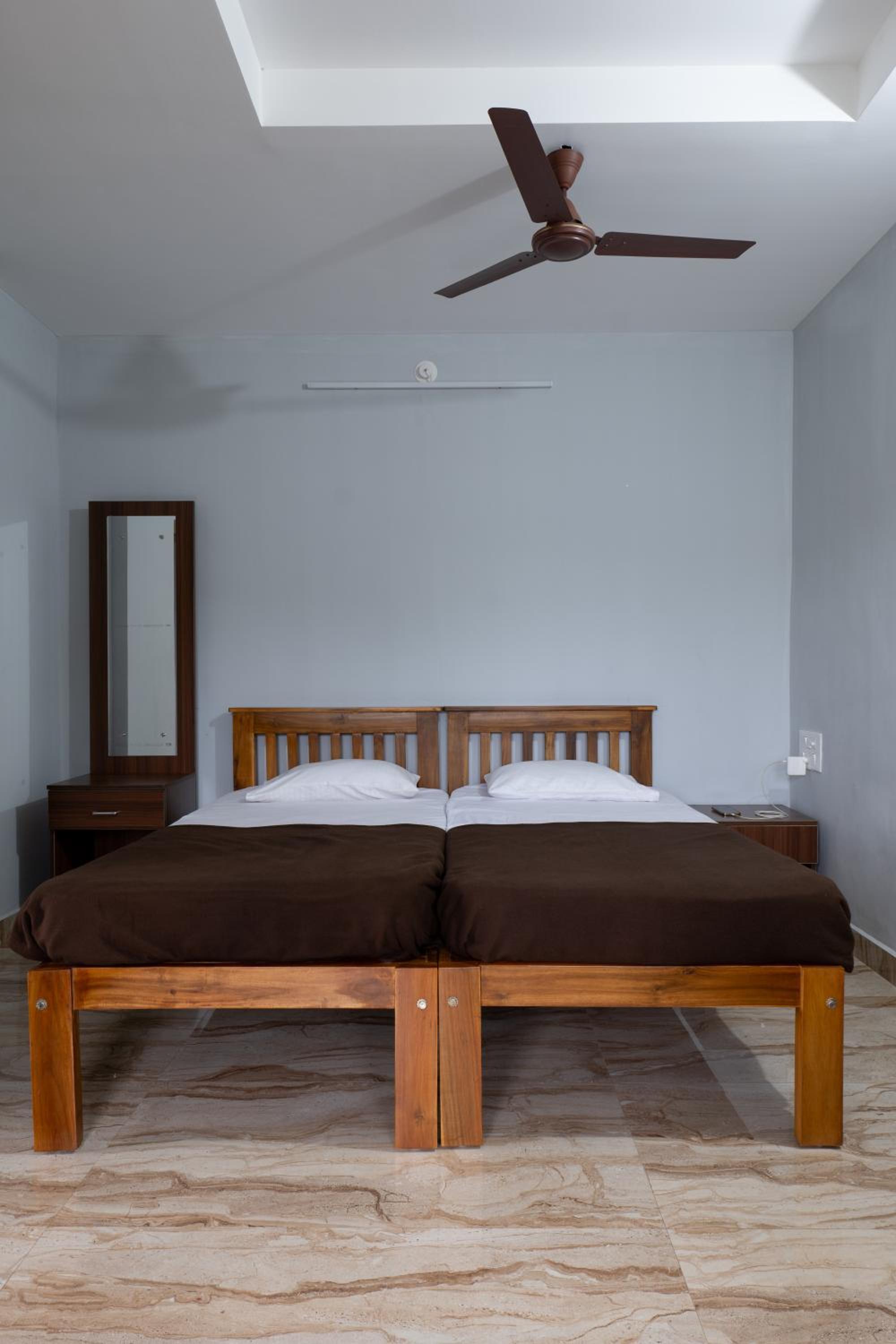 Rashra Residency