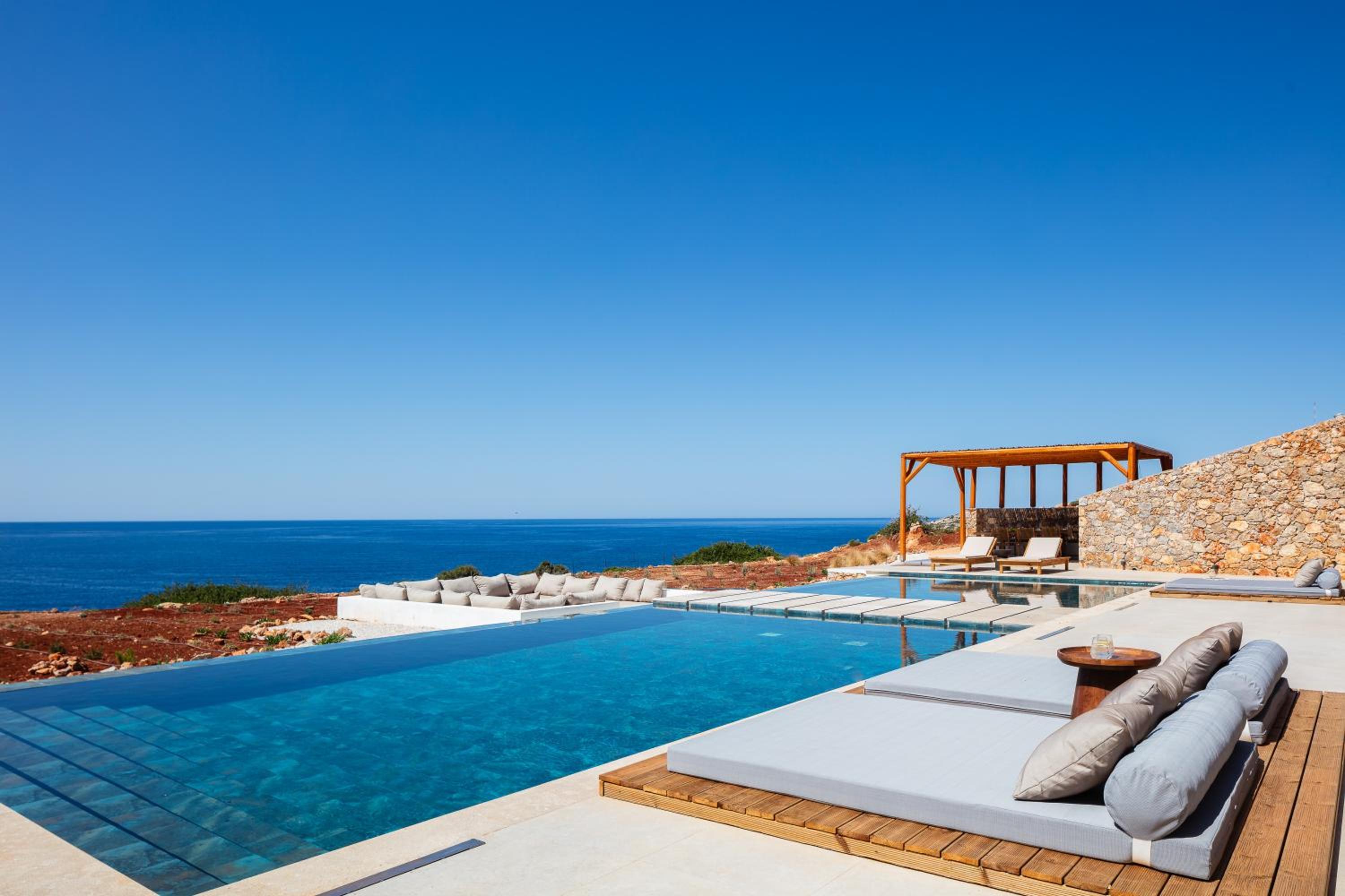 Dionysos Boutique Villa FirePit Heated Pool & Sauna view 2