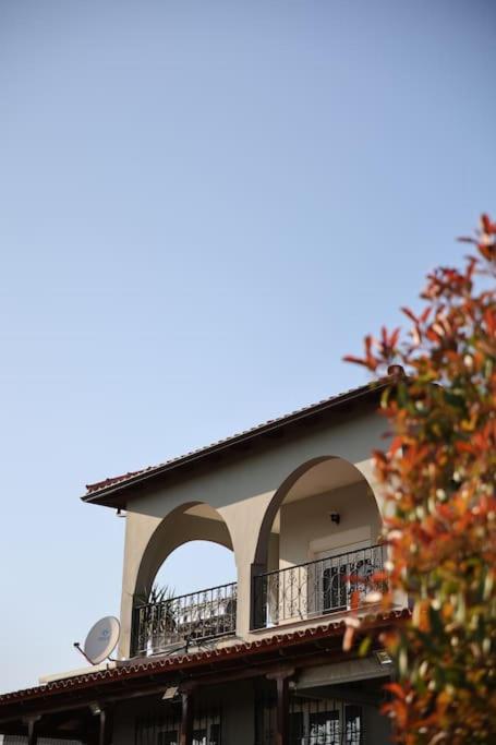 Dafne's Retreat by Booking Kottas