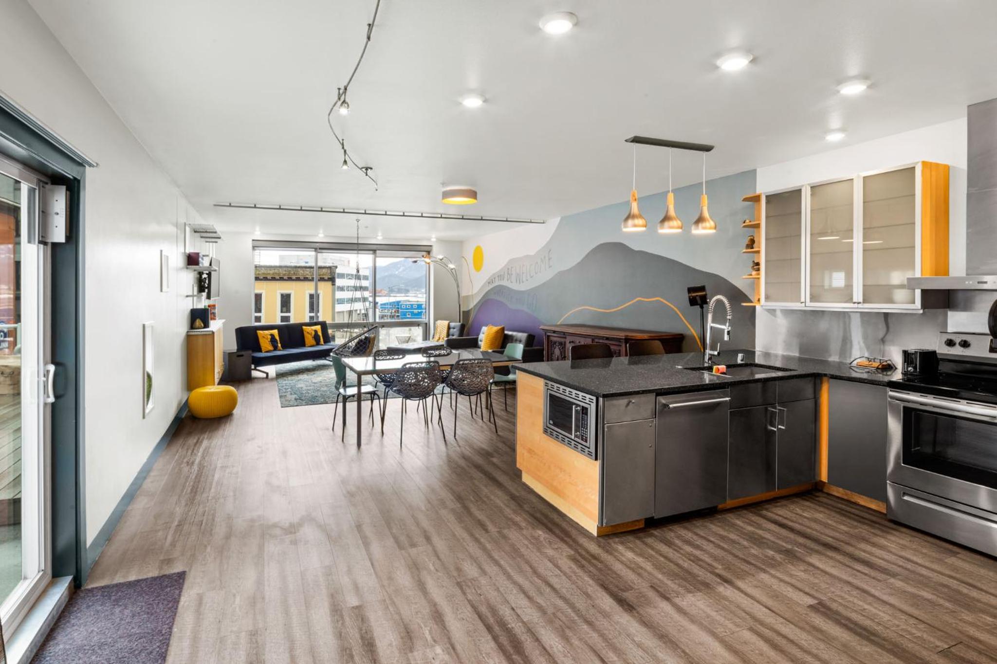 Juneau Vacations - Silverbow Inn  Suites - Property Image 60