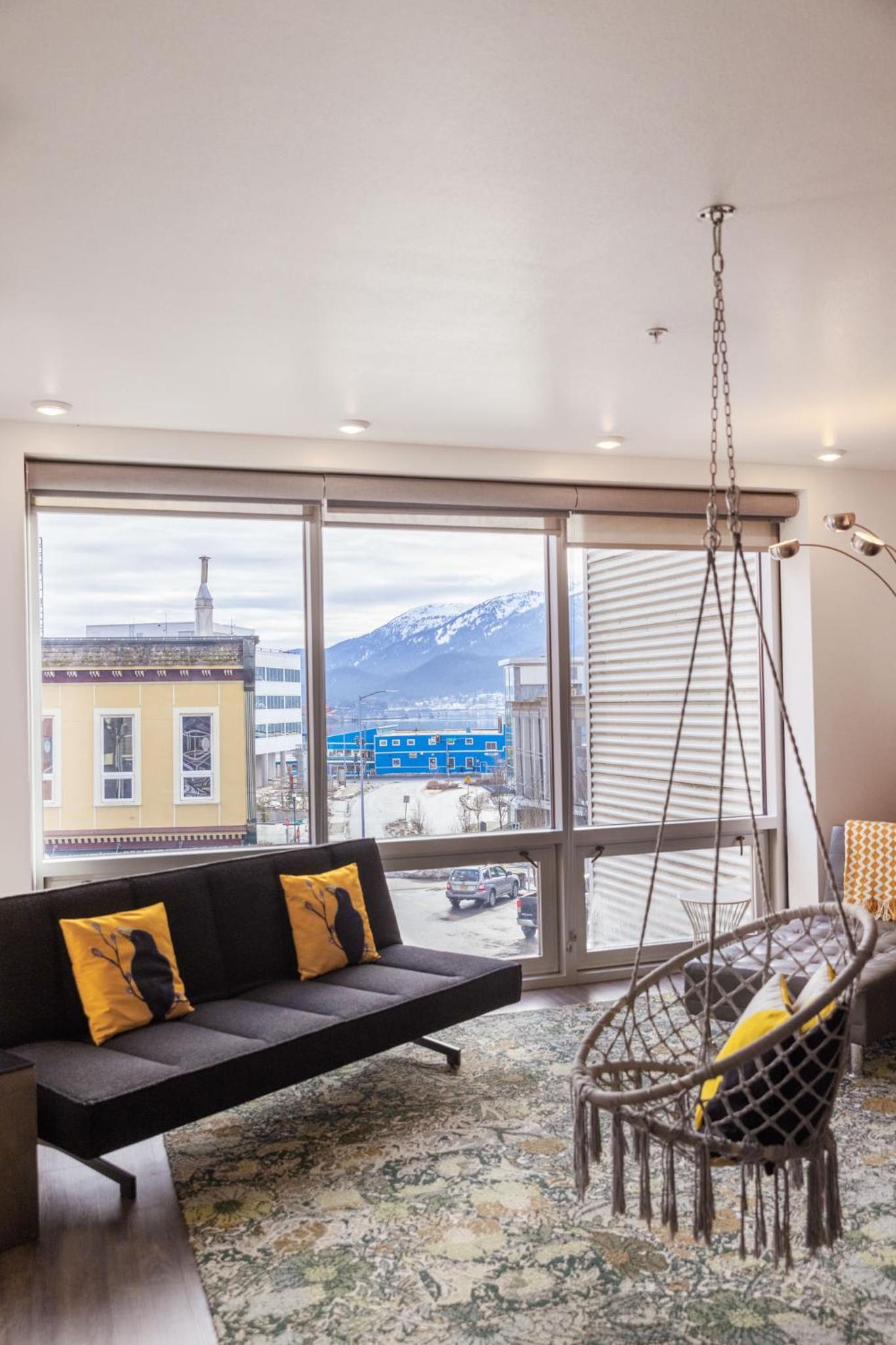 Juneau Vacations - Silverbow Inn  Suites - Property Image 14