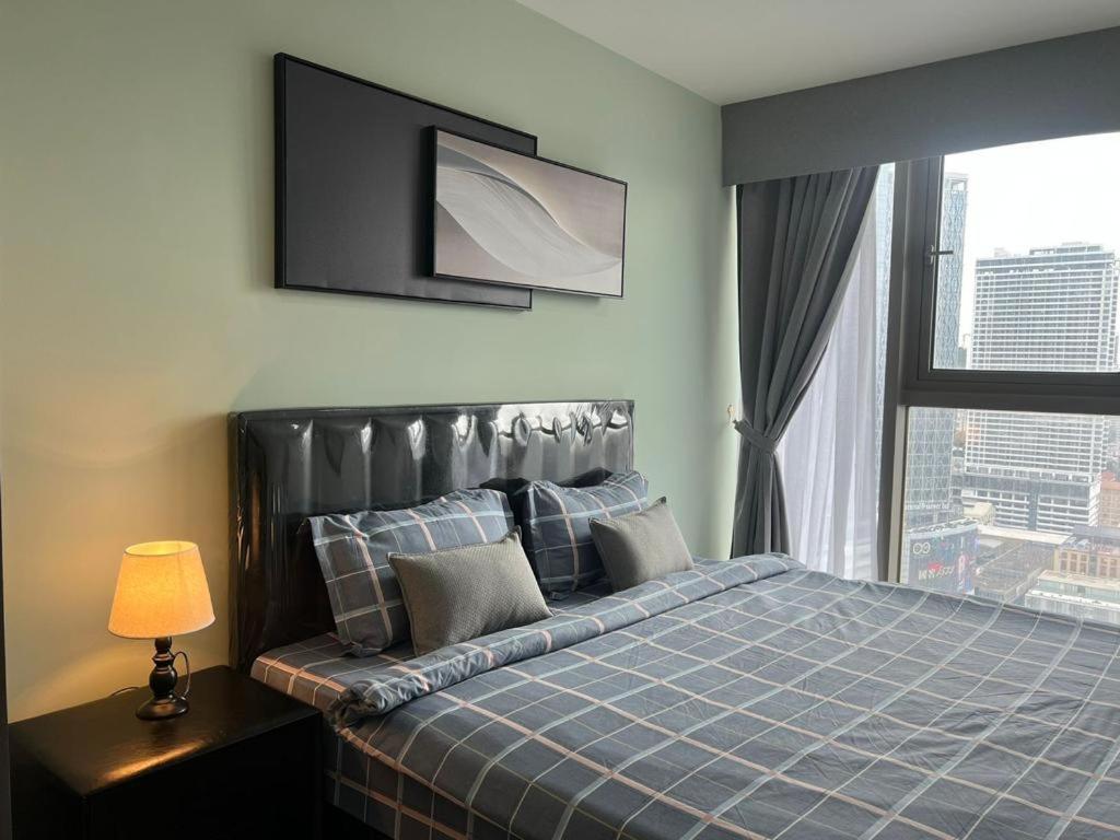 The PeAk Residence, Multi-Apartment by Emma view 3