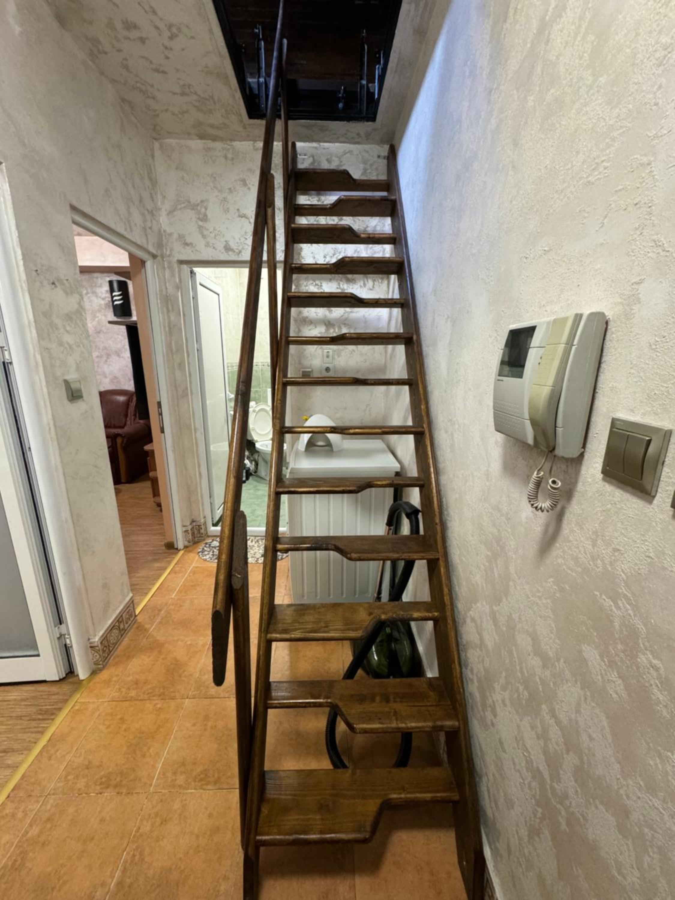 DINEVI APARTMENTS