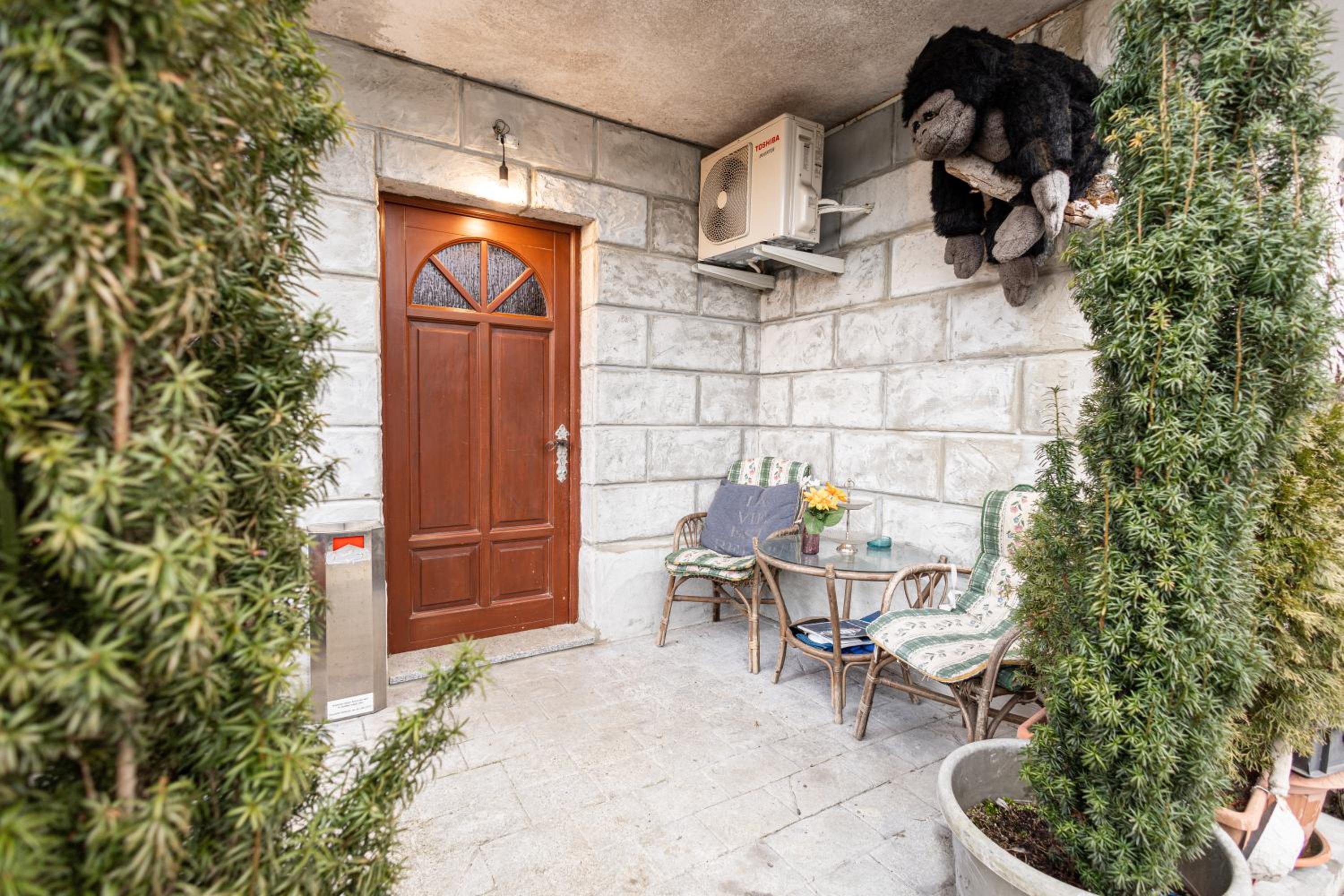 Apartments Bells of Ljubljana - 3 cosy apartment Private Free Parking