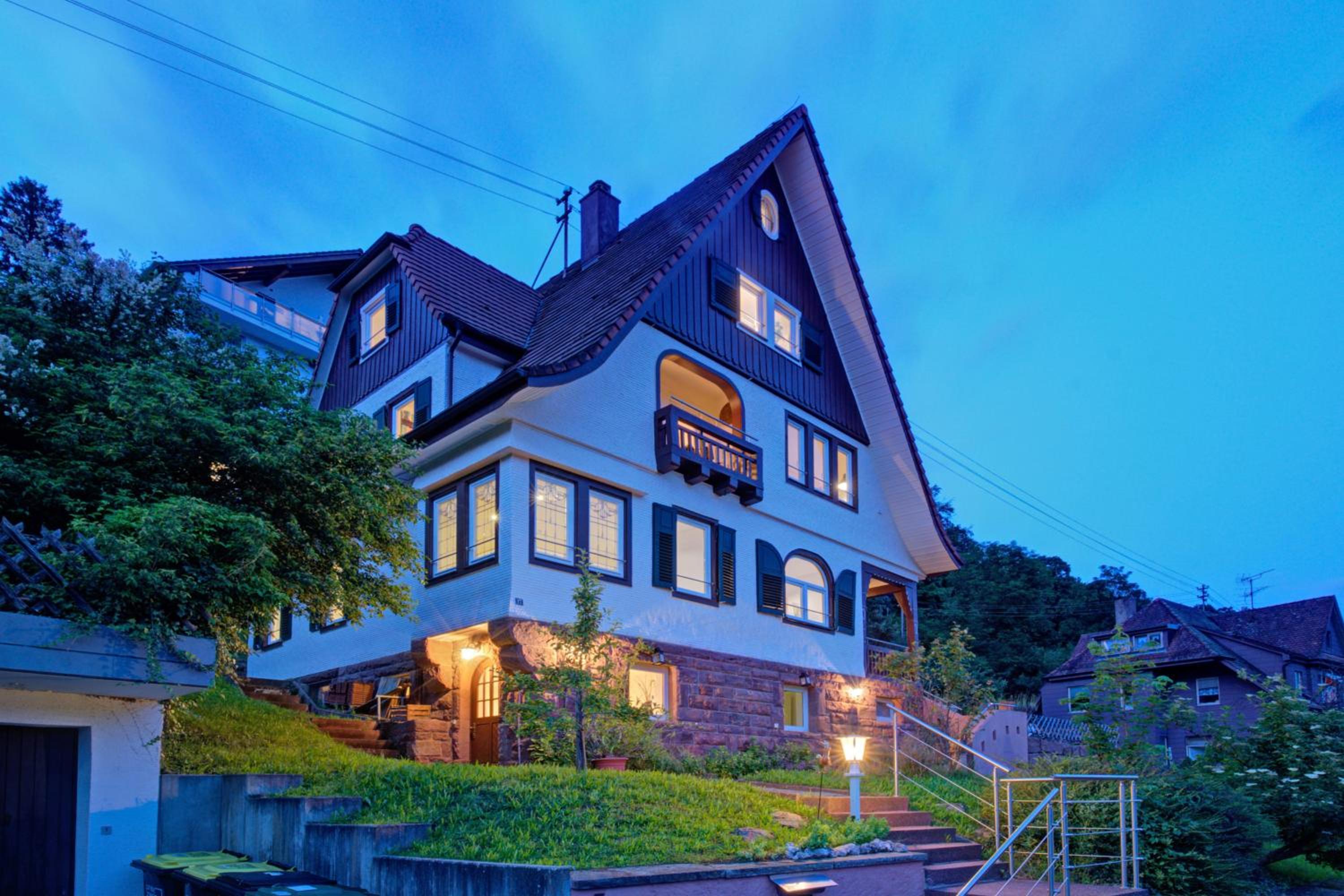Familienglück im Schwarzwaldhaus mit Schlossblick