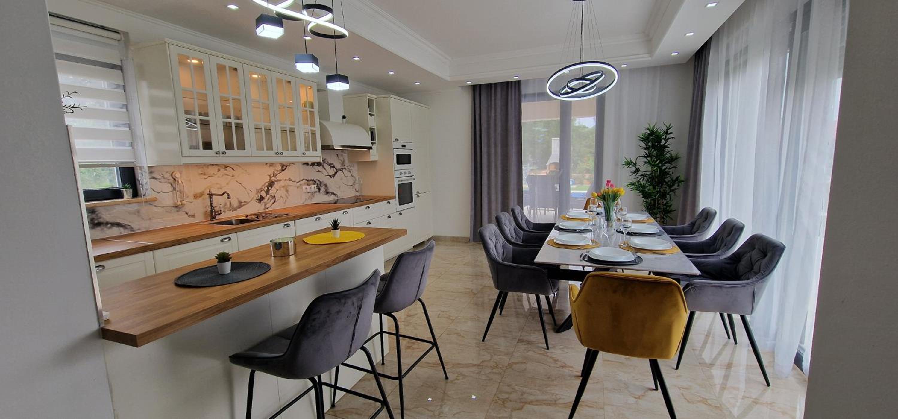 Luxury Villa Aramis with jacuzzi in Malinska