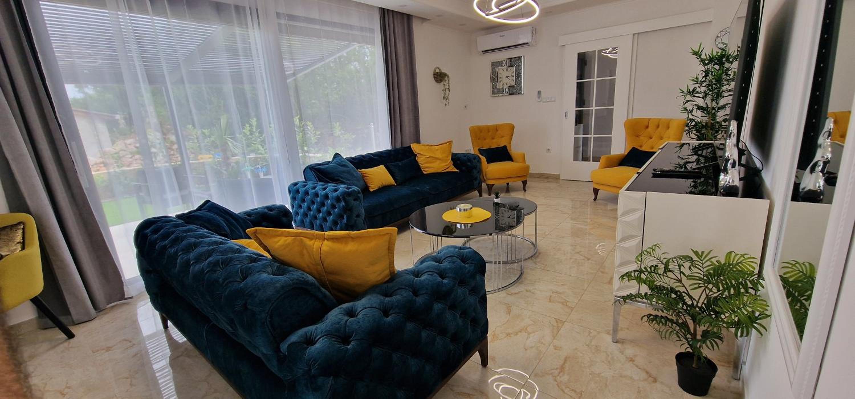 Luxury Villa Aramis with jacuzzi in Malinska