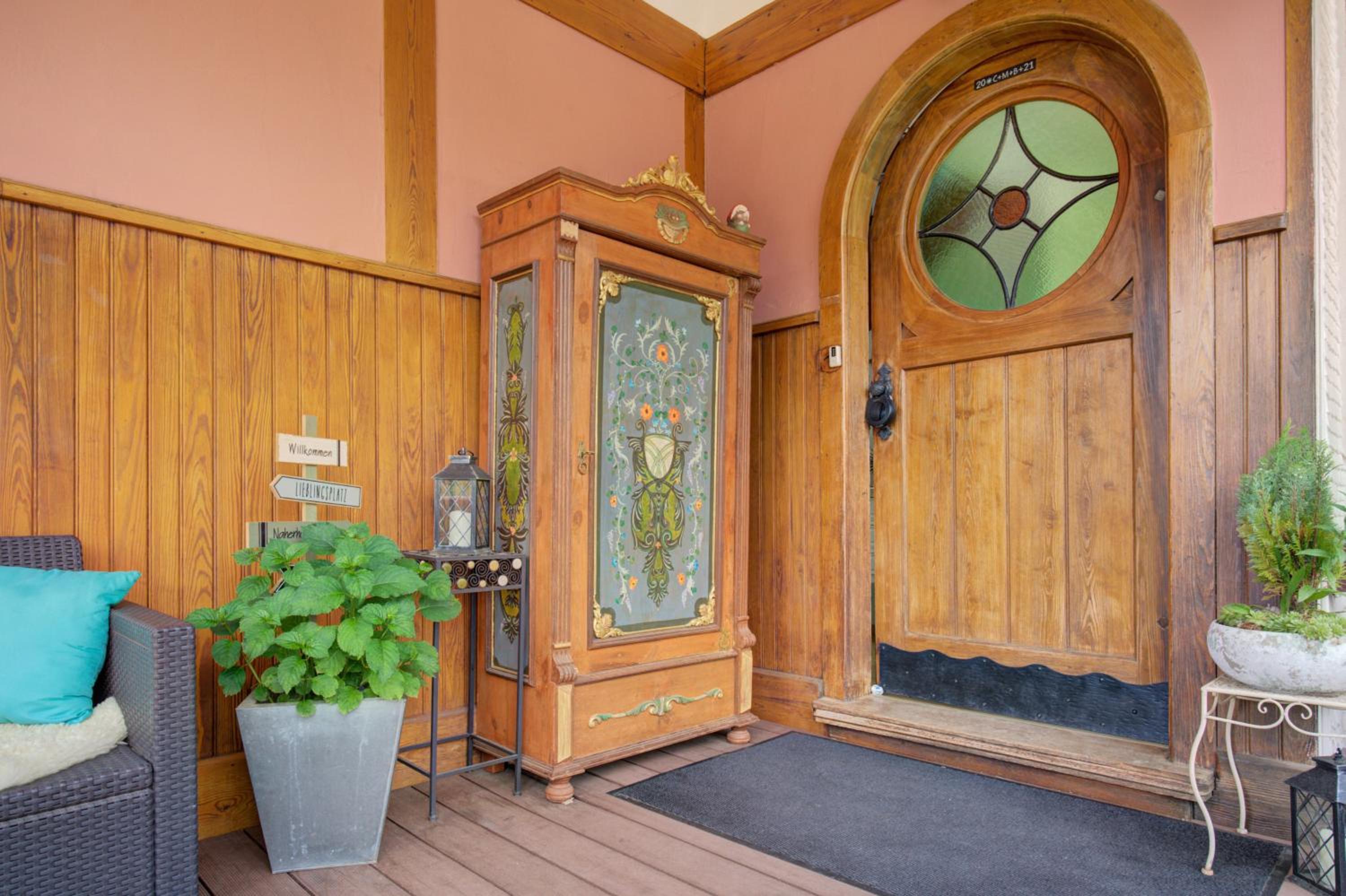 Familienglück im Schwarzwaldhaus mit Schlossblick