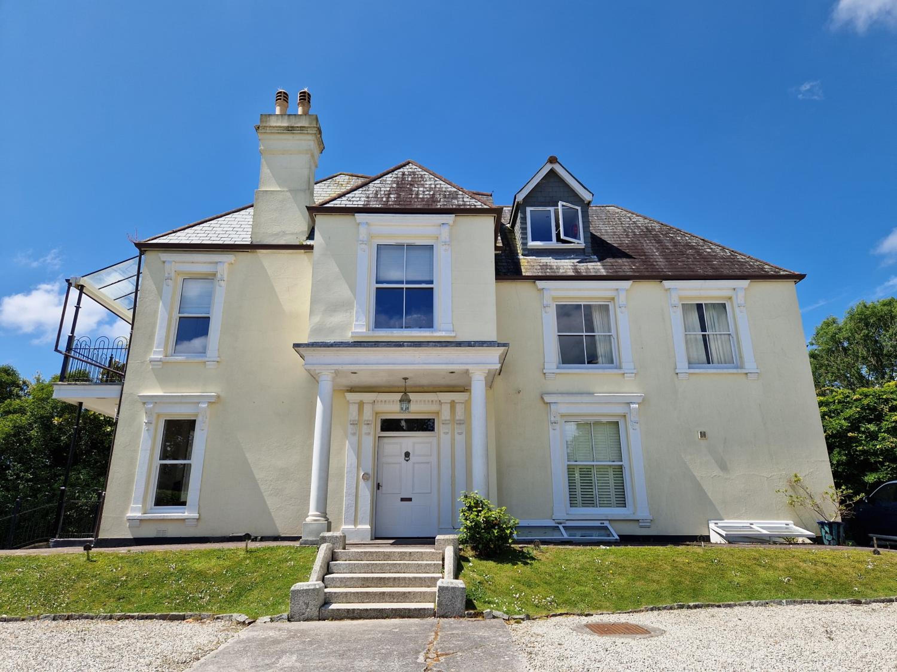 Orchard View, Fowey