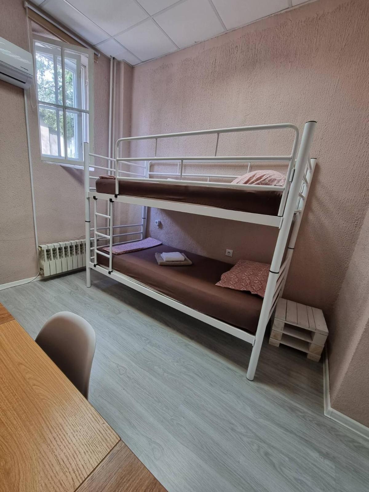 Lambo's Corner Varna - Guest Rooms