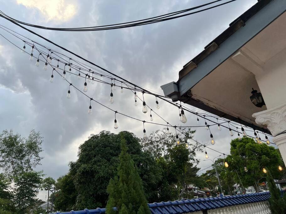 Homestay Corner House Taman Daya Near Austin Adda Height