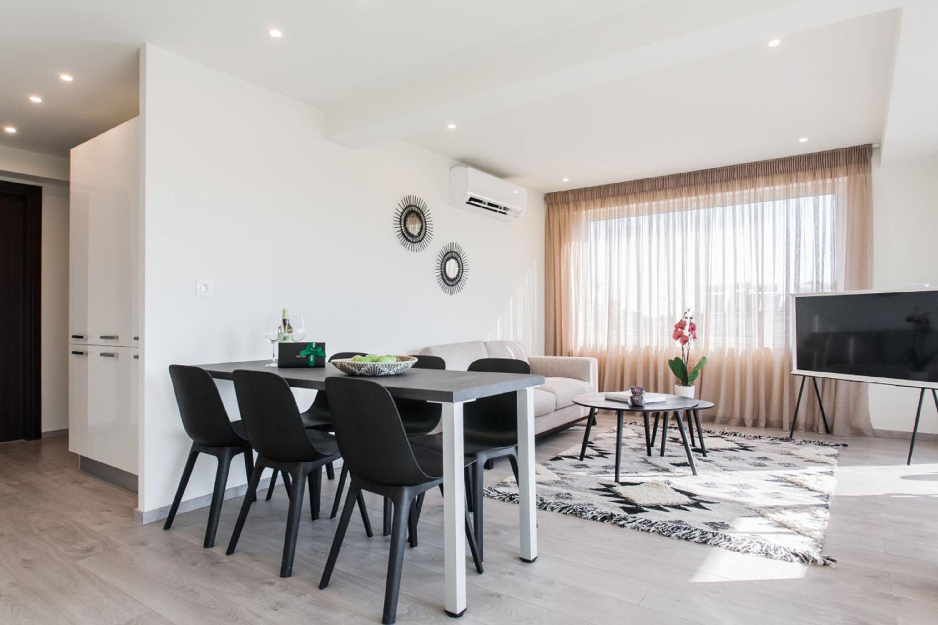 2BDR Athens Riviera Sea View Apartment by The Olon