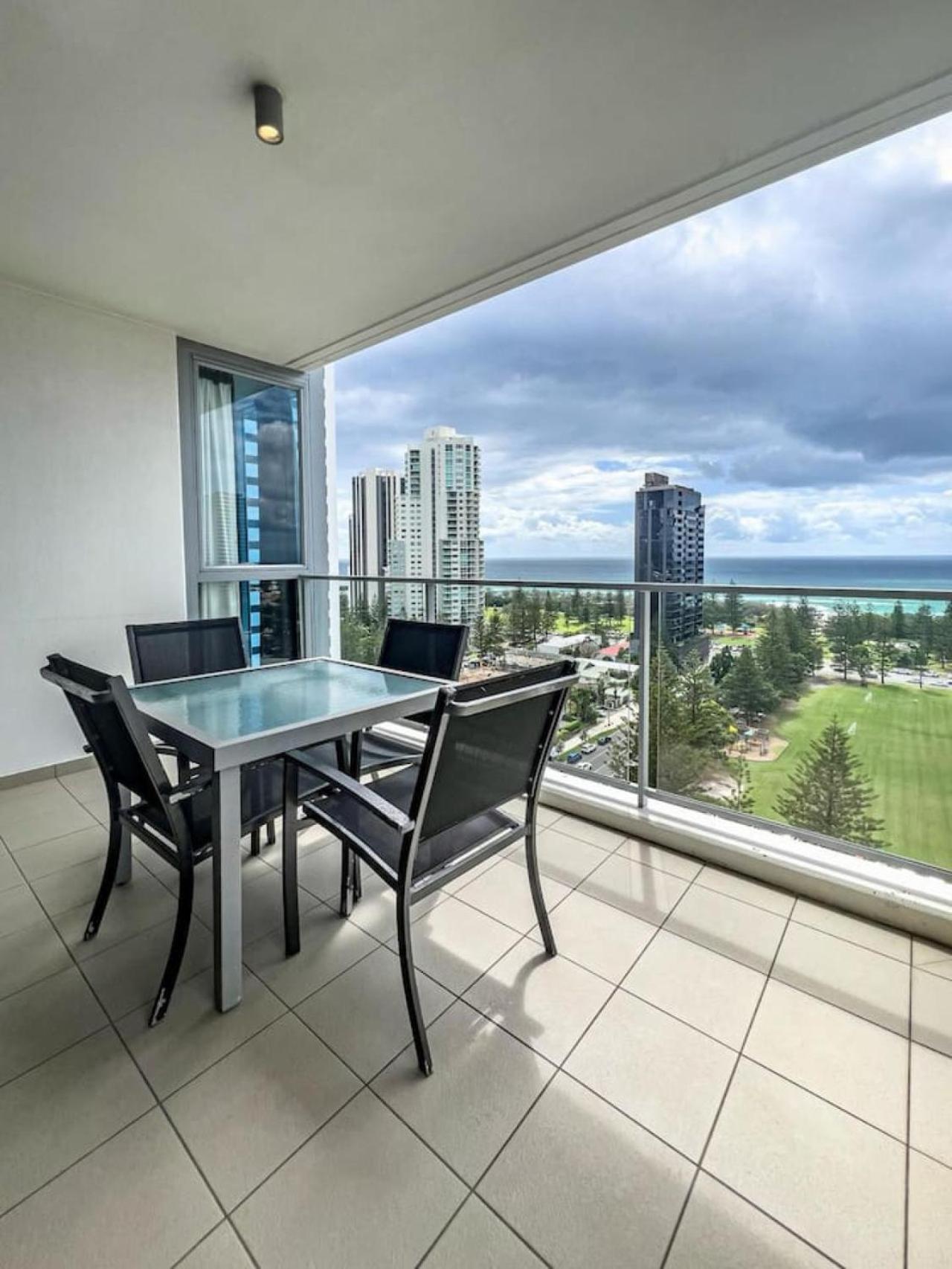 Ocean Whisper Broadbeach