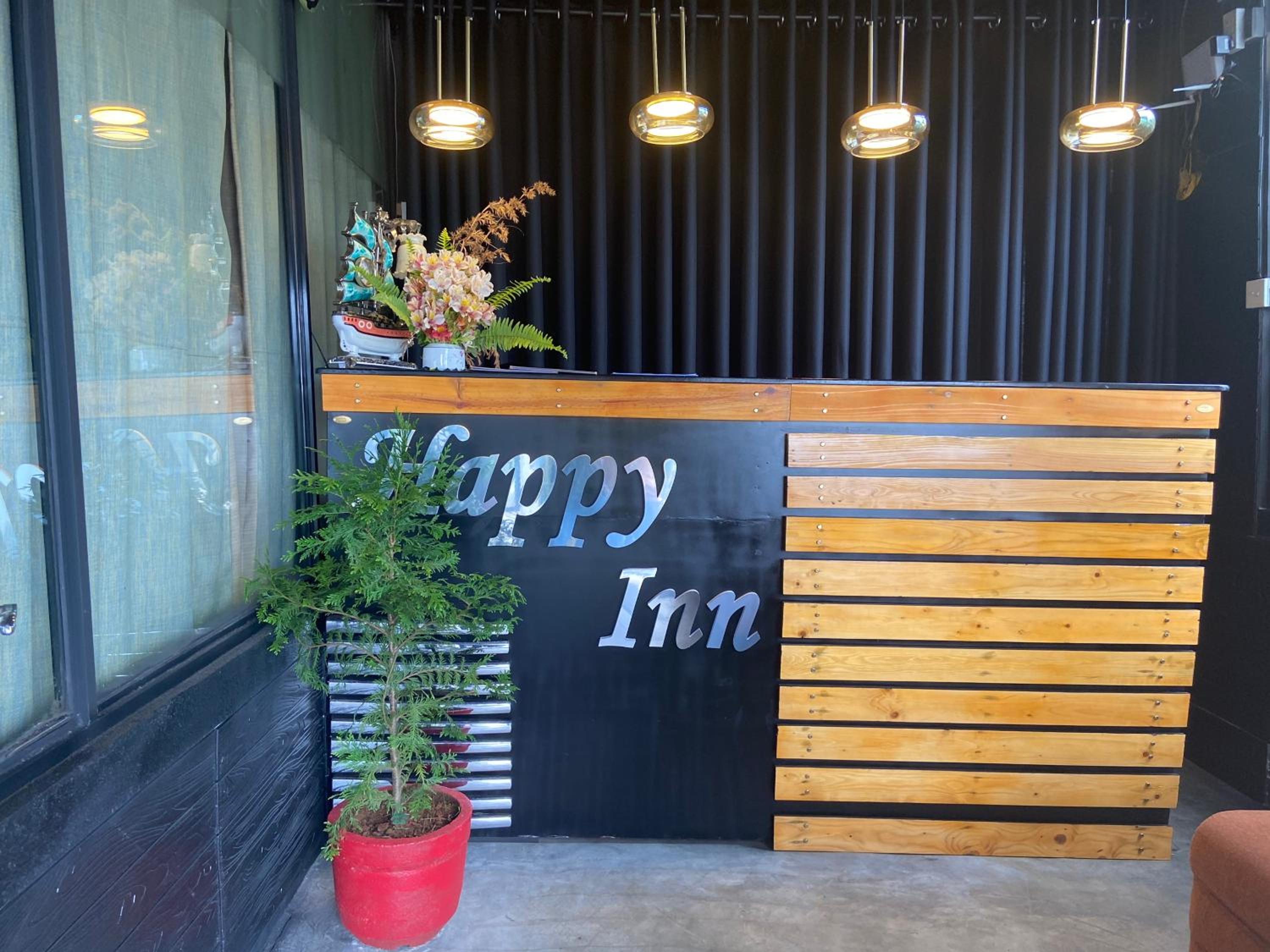 New Happy inn