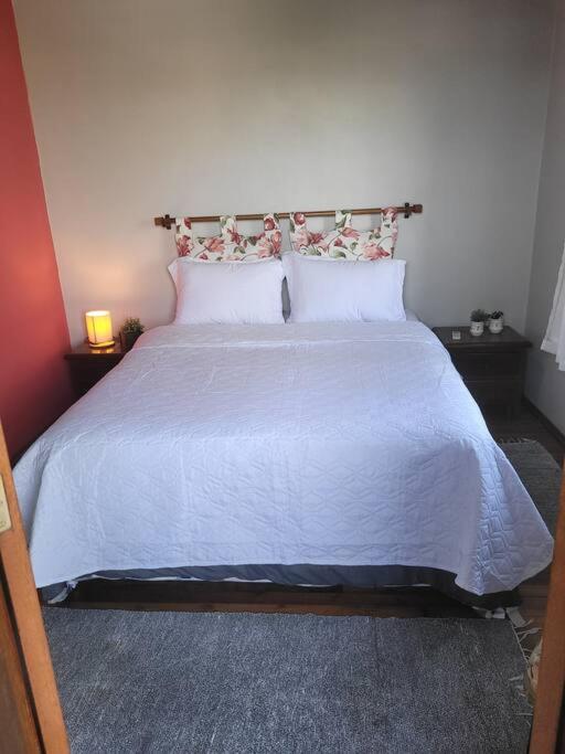 Casa inteira em Criciúma-Prox ao shopping