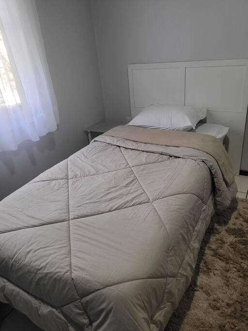 Casa inteira em Criciúma-Prox ao shopping