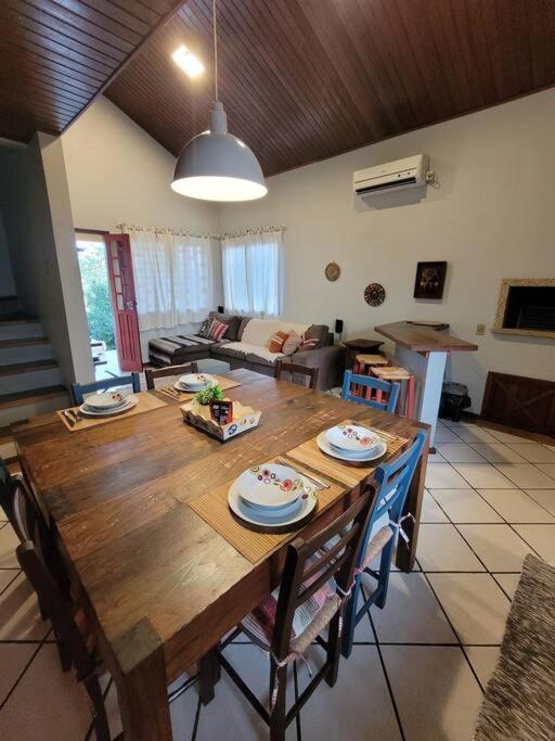 Casa inteira em Criciúma-Prox ao shopping