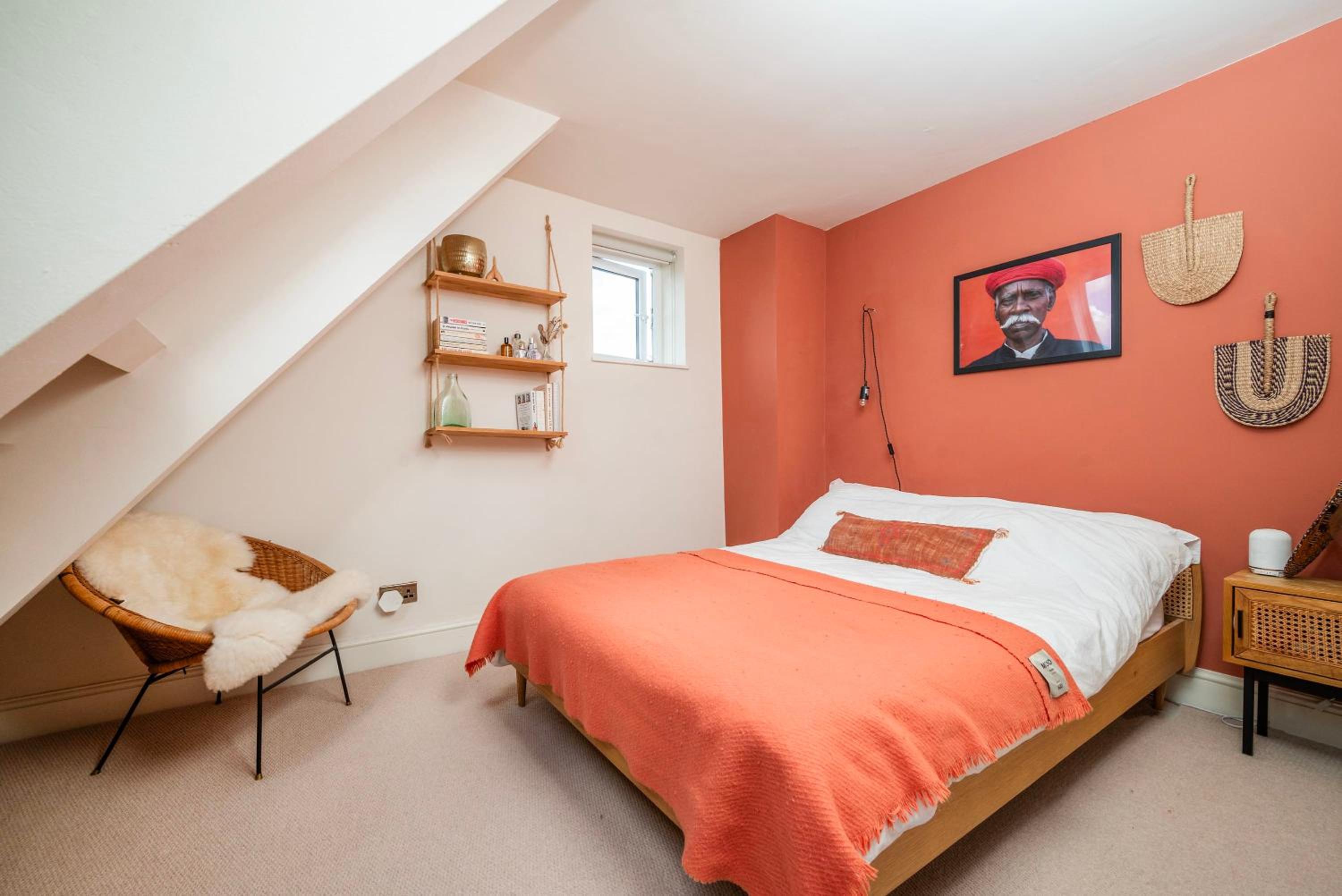 Beautiful 2BR Flat with Amazing Garden
