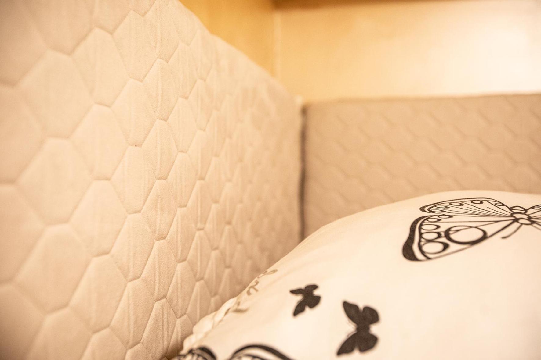 Apartments Bells of Ljubljana - 3 cosy apartment Private Free Parking