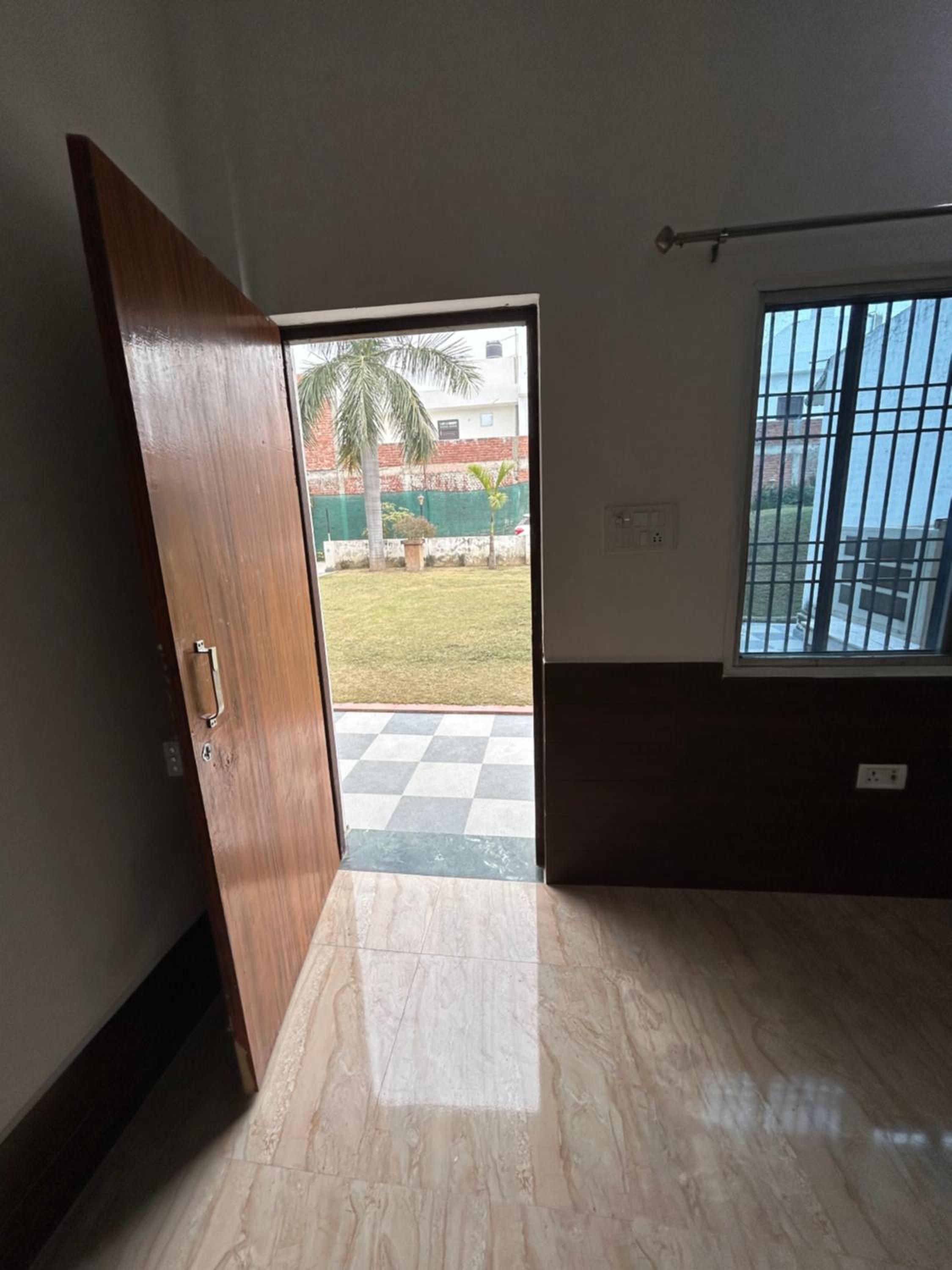 Agnihotri Villa