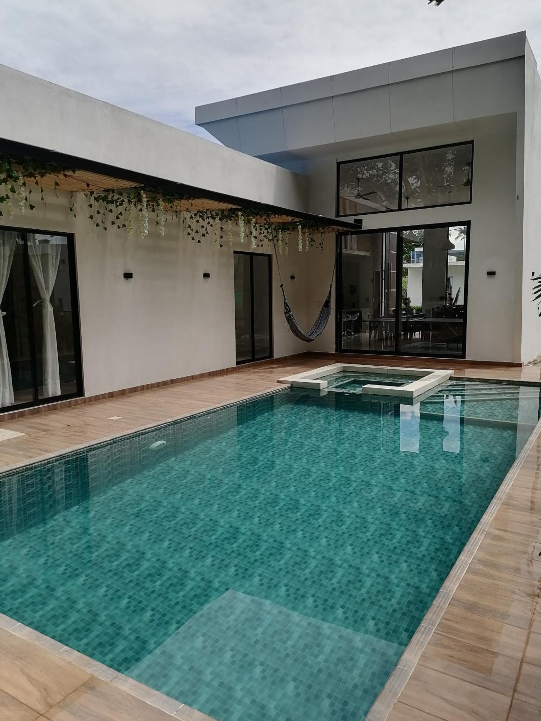 Hermosa casa vacacional en Condominio campestre con baño turco