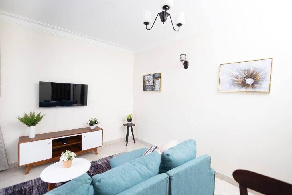 Comfortable and sophisticated Apartment view 4