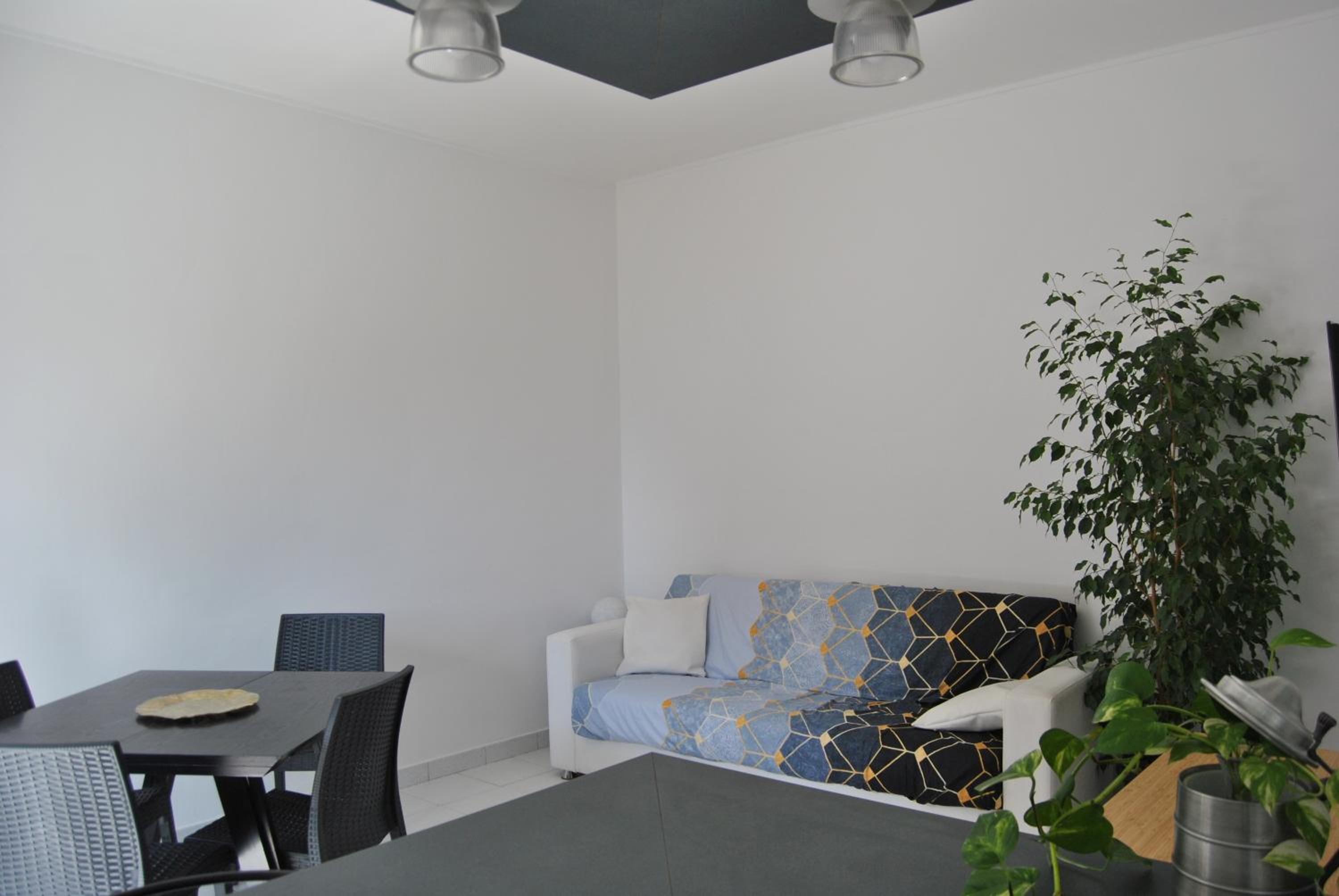Portello Flat with Balcony