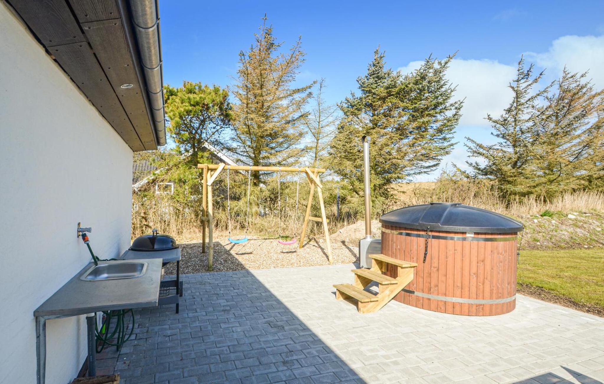 5 Bedroom Gorgeous Home In Vestervig