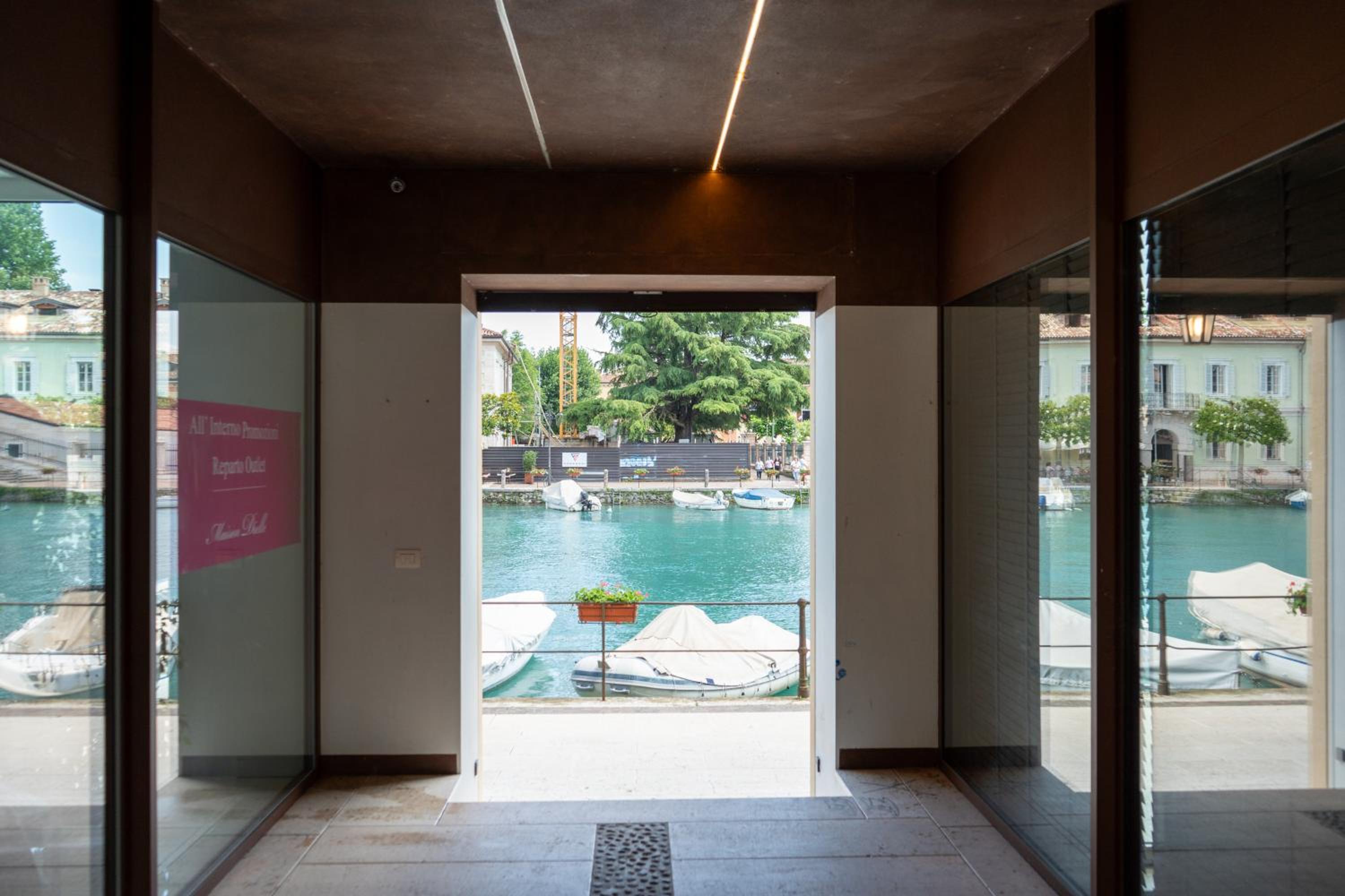 C House Rooms Lake, photo 2