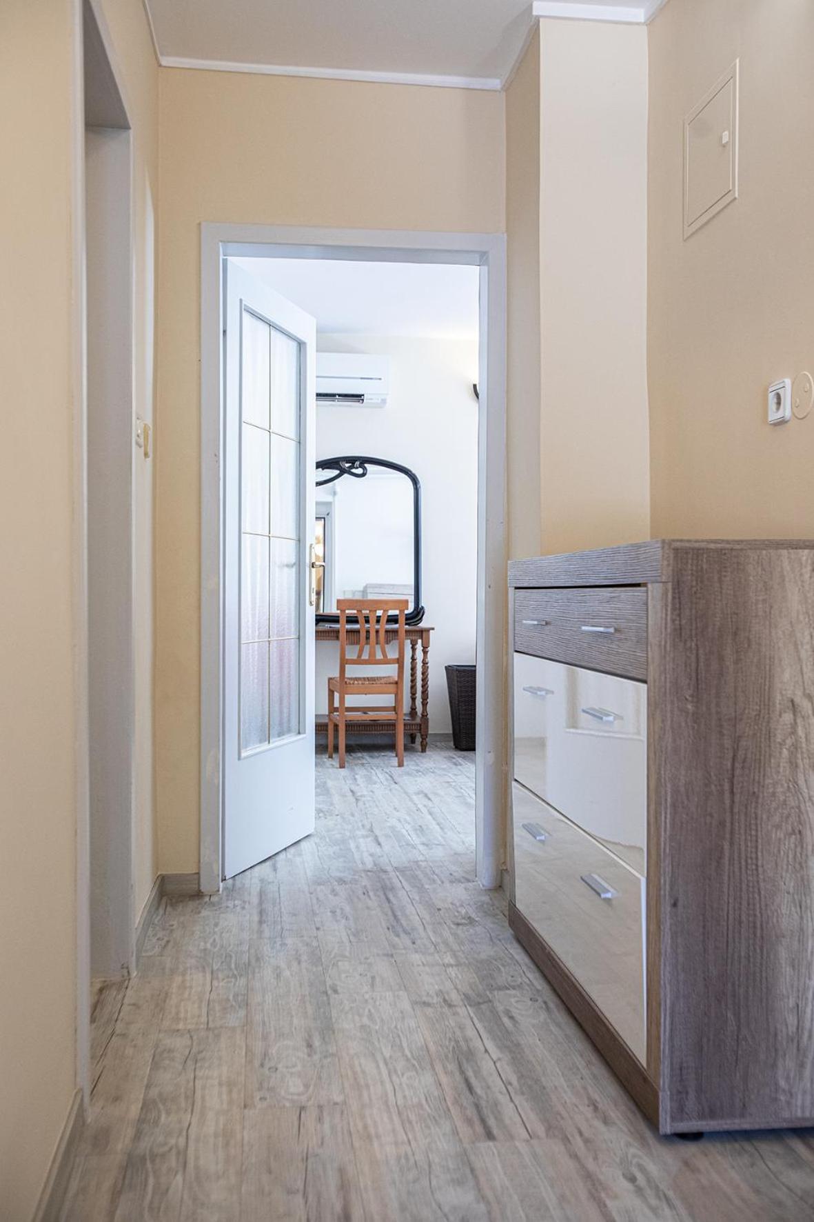Apartments Bells of Ljubljana - 3 cosy apartment Private Free Parking