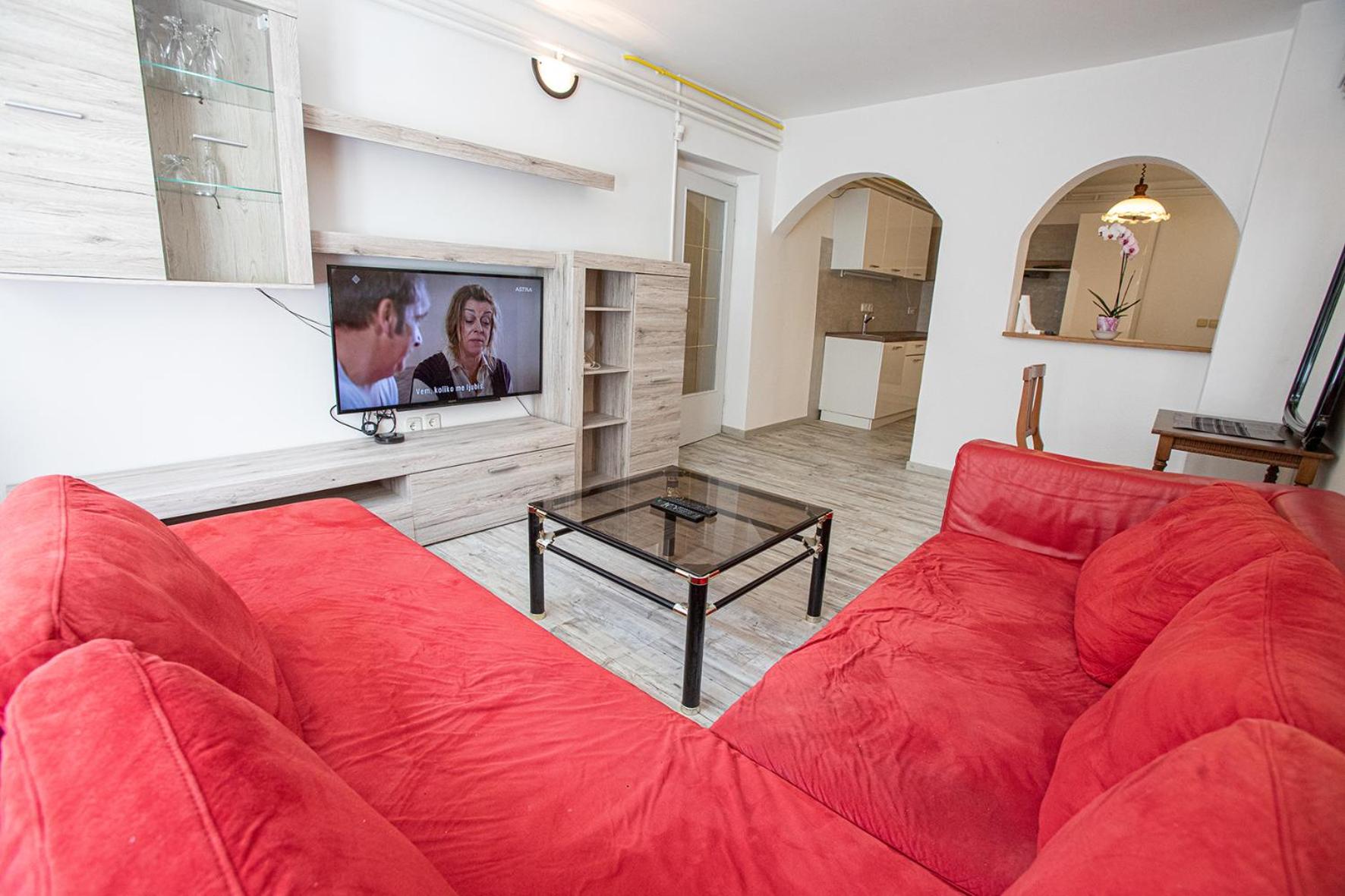 Apartments Bells of Ljubljana - 3 cosy apartment Private Free Parking